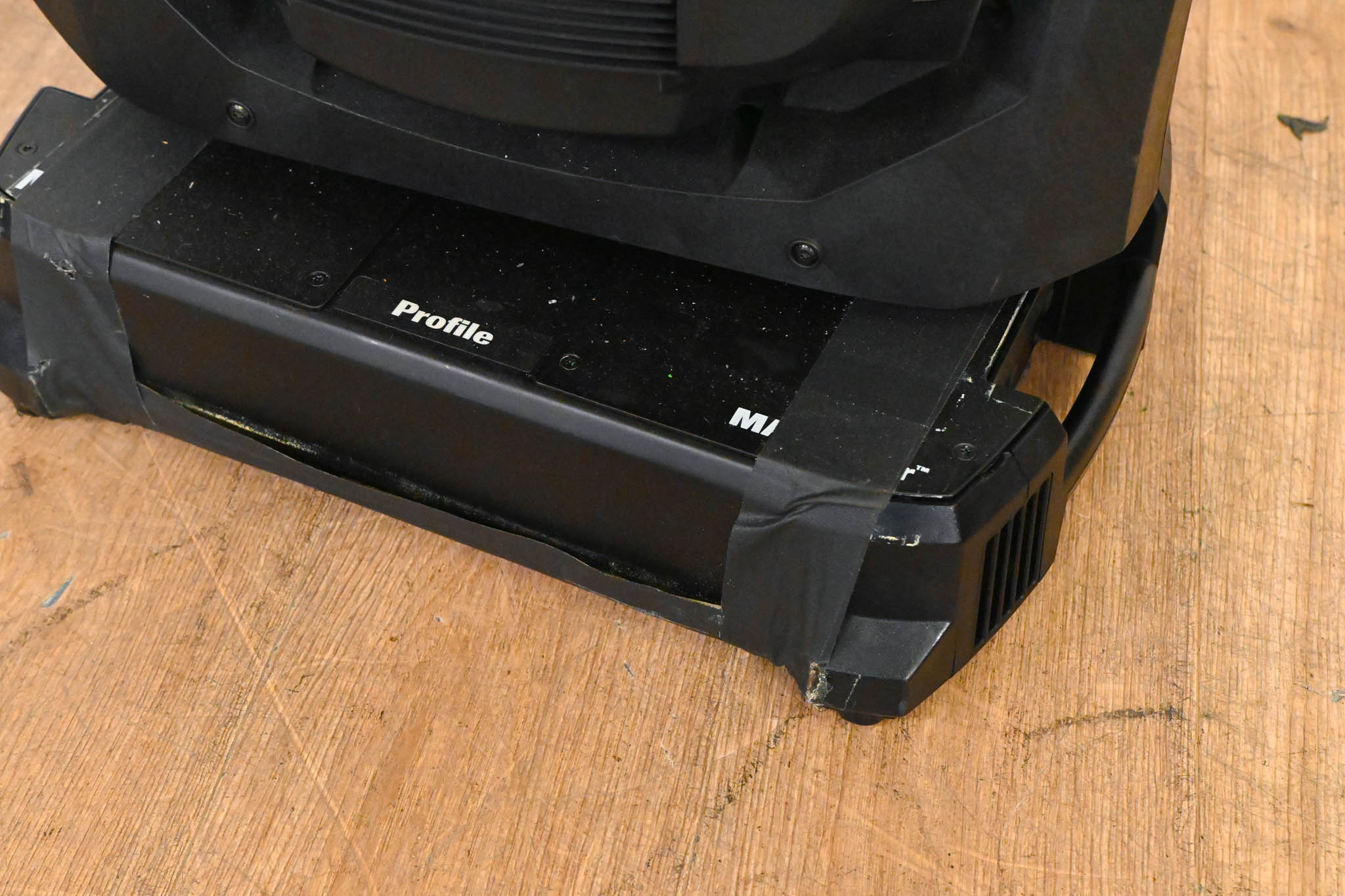 Martin MAC Viper Profile High Output Discharge-Based Moving Light