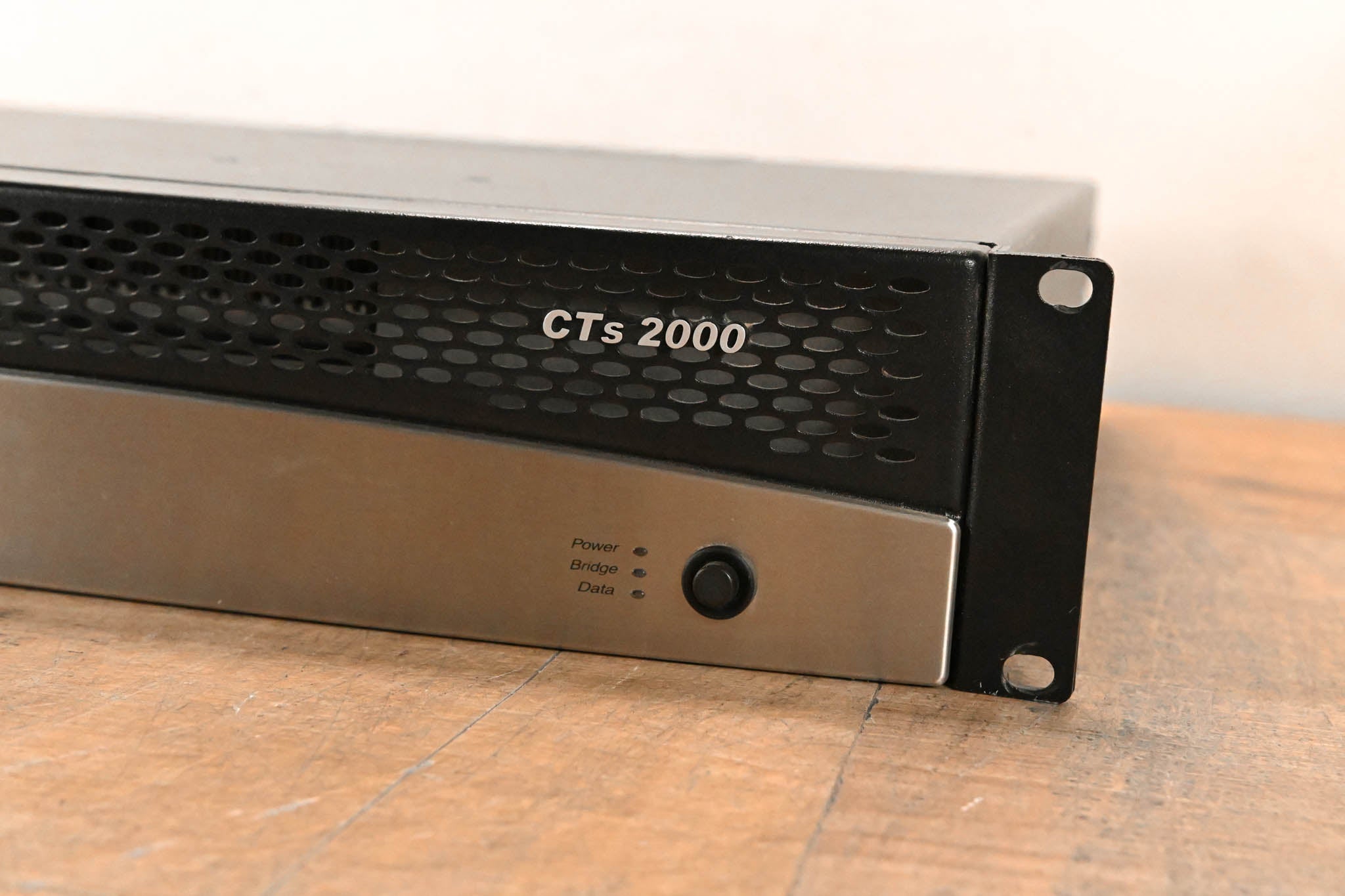 Crown CTs 2000 2-Channel 1000W Power Amplifier