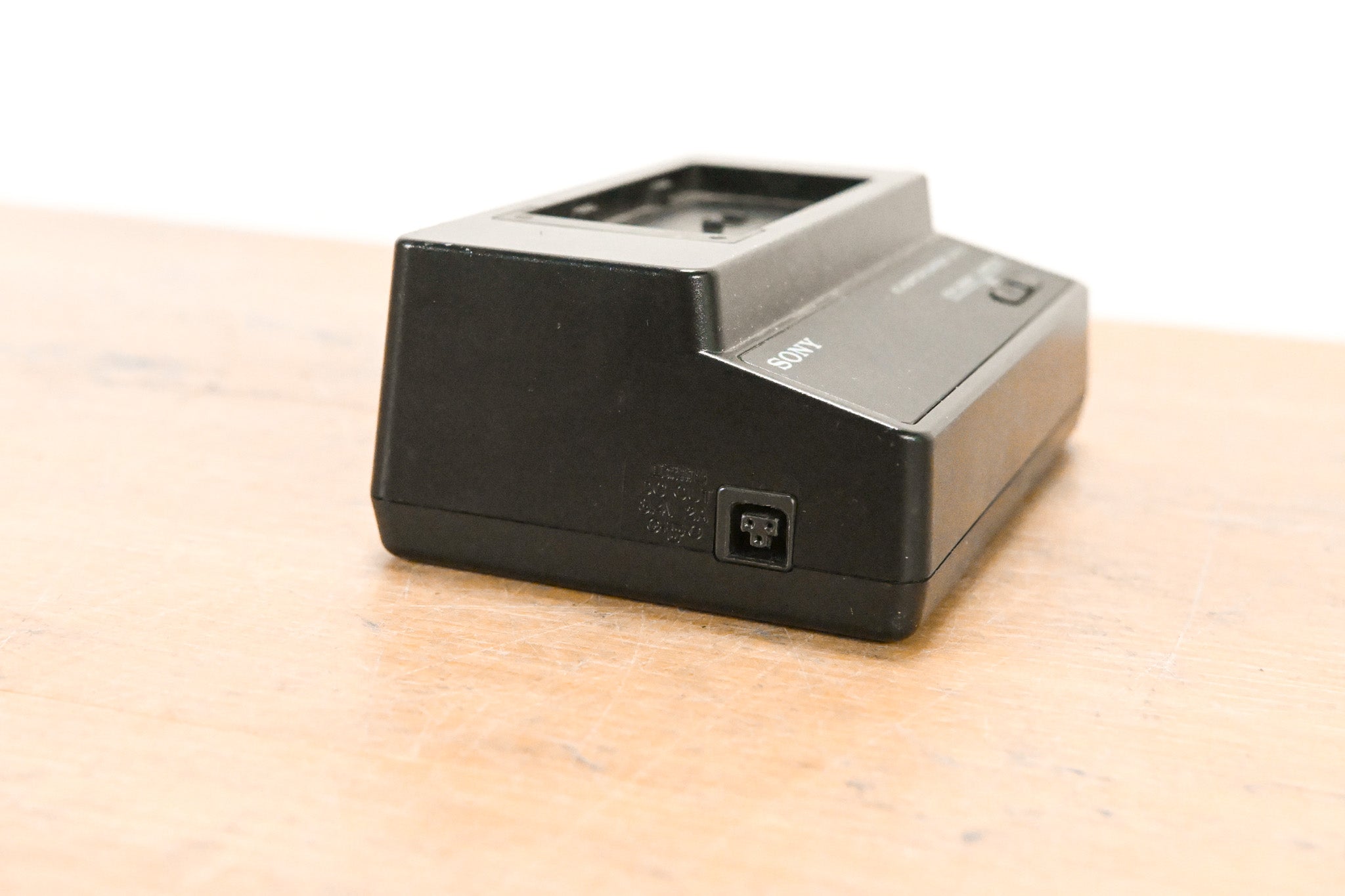 Sony AC-VL1 AC Adapter/Charger (NO POWER SUPPLY)