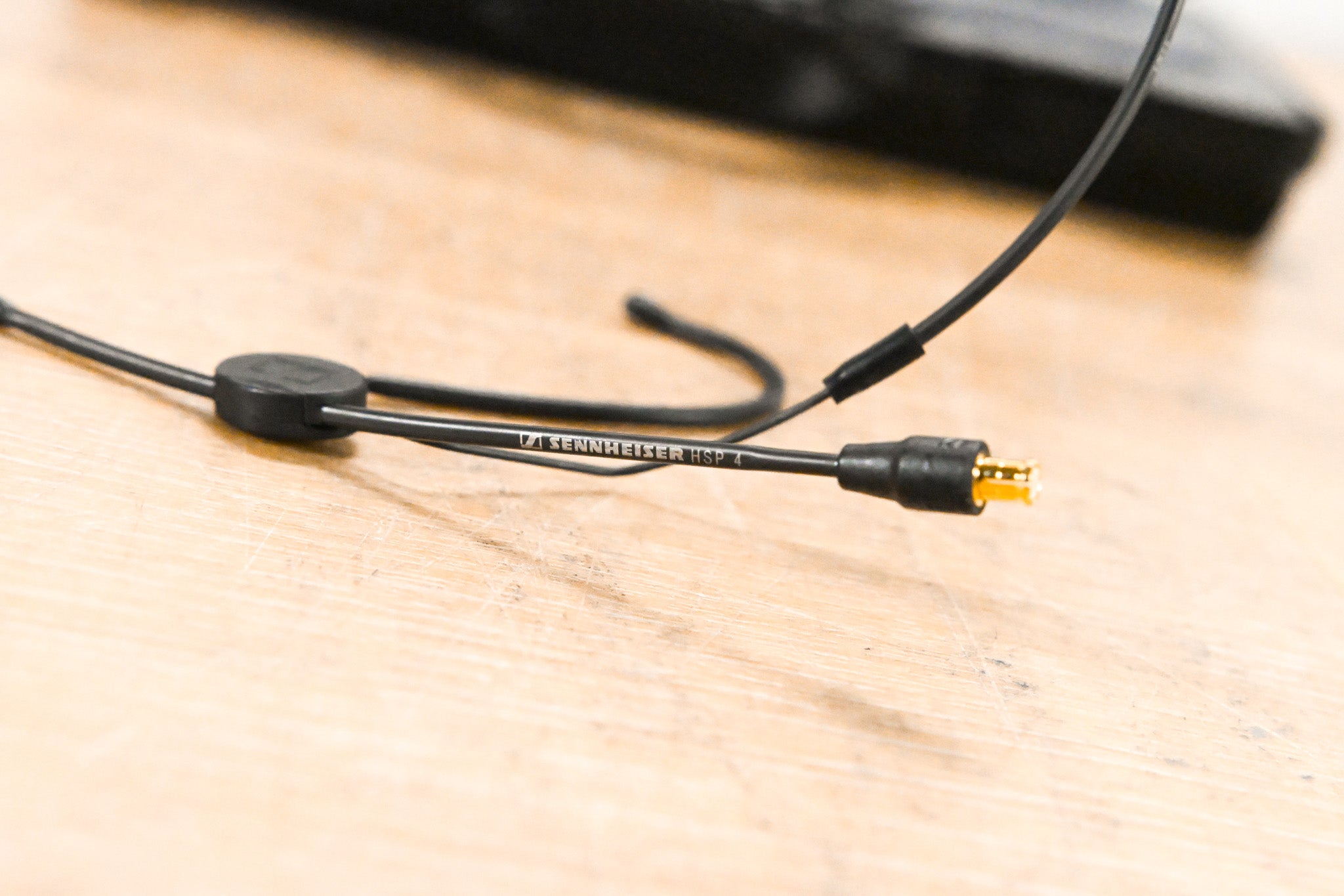 Sennheiser HSP-4 Over-Ear Microphone