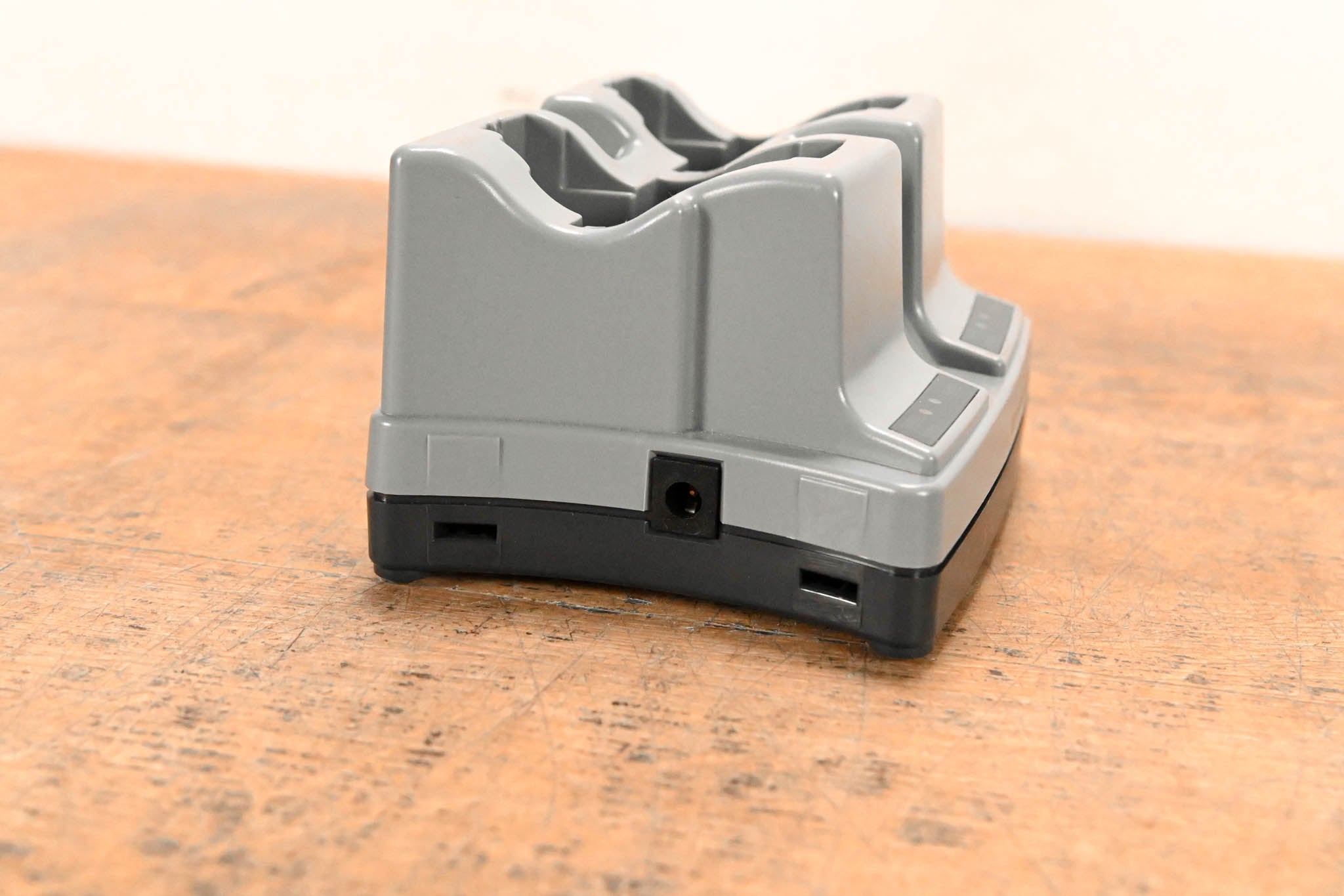Sennheiser L 2015 Charging Station (NO POWER SUPPLY)