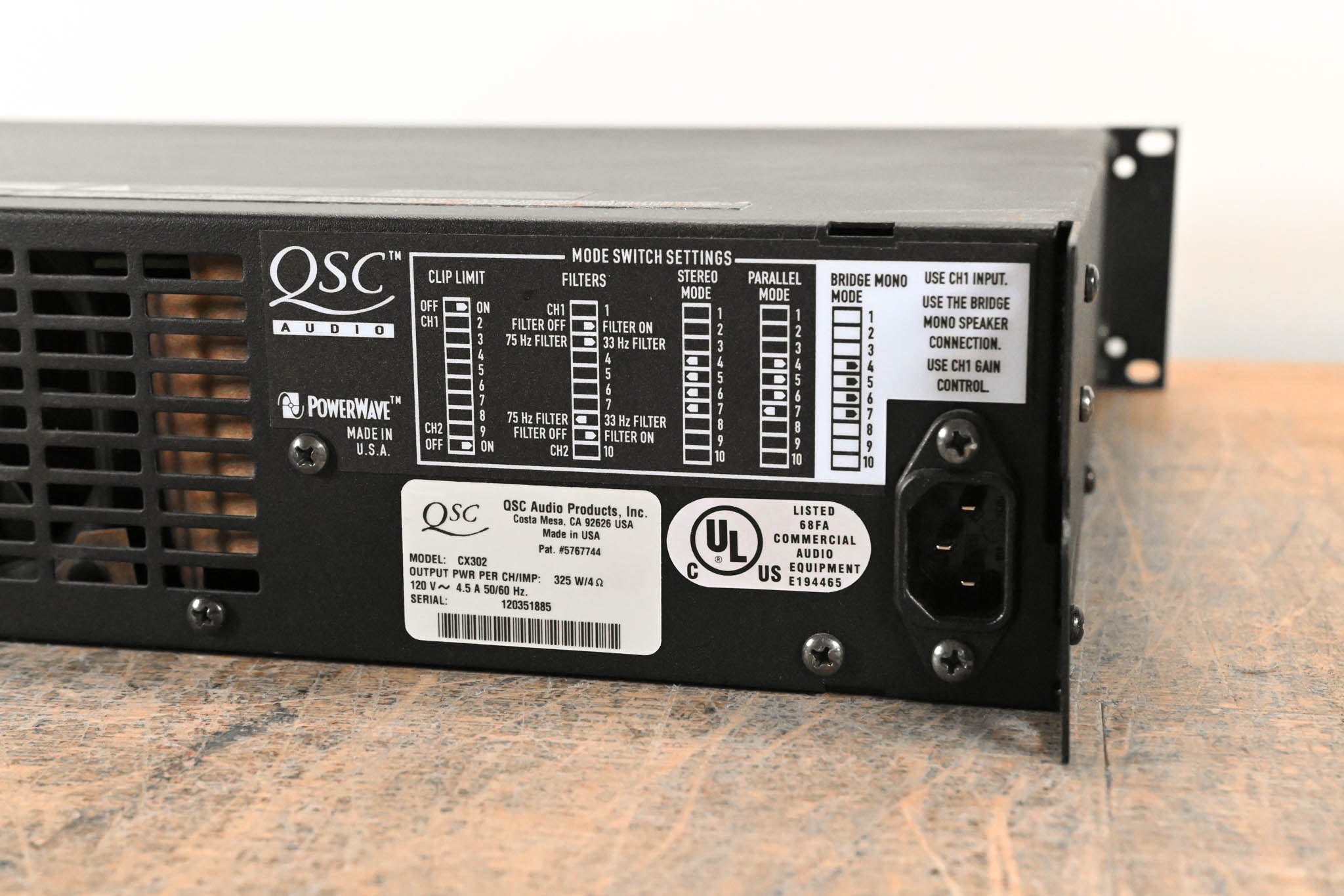 QSC CX302 2-Channel Power Amplifier