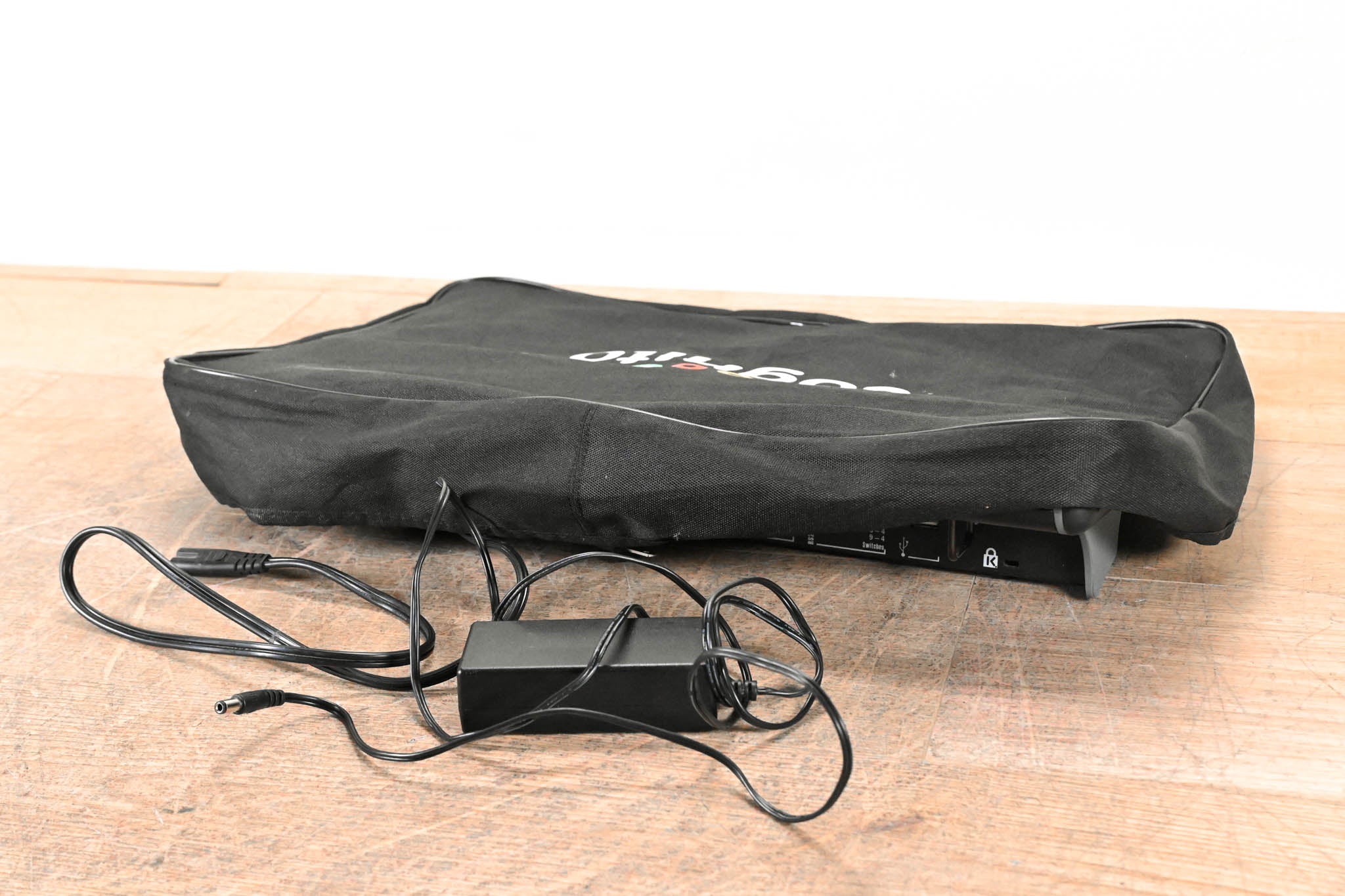 Pathway Connectivity Cognito2 PRO512 Lighting Console with 512 Outputs