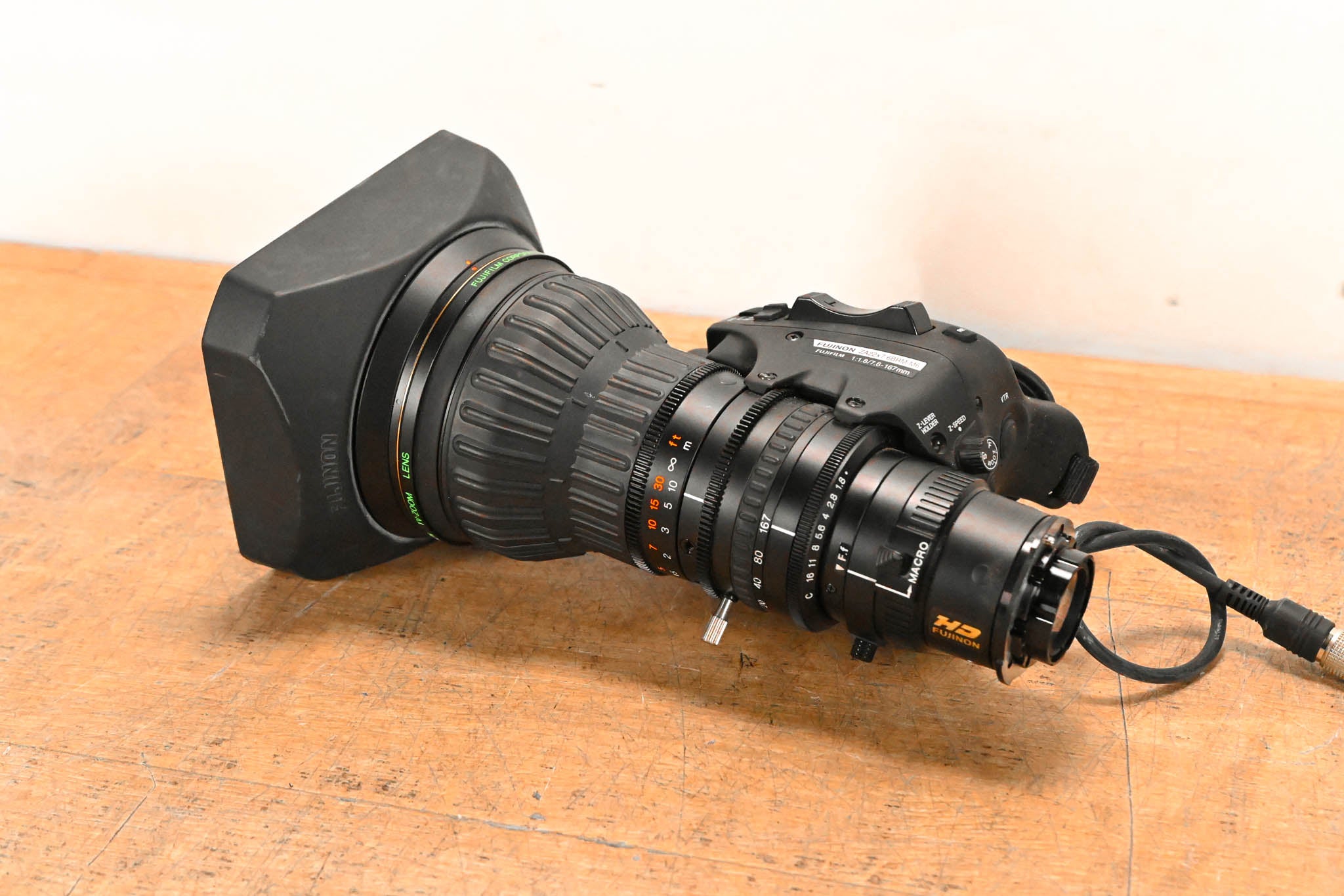 Fujinon ZA22x7.6BRM-M6 TV Zoom Lens - 1:1.8/7.6-167mm CG01RDF