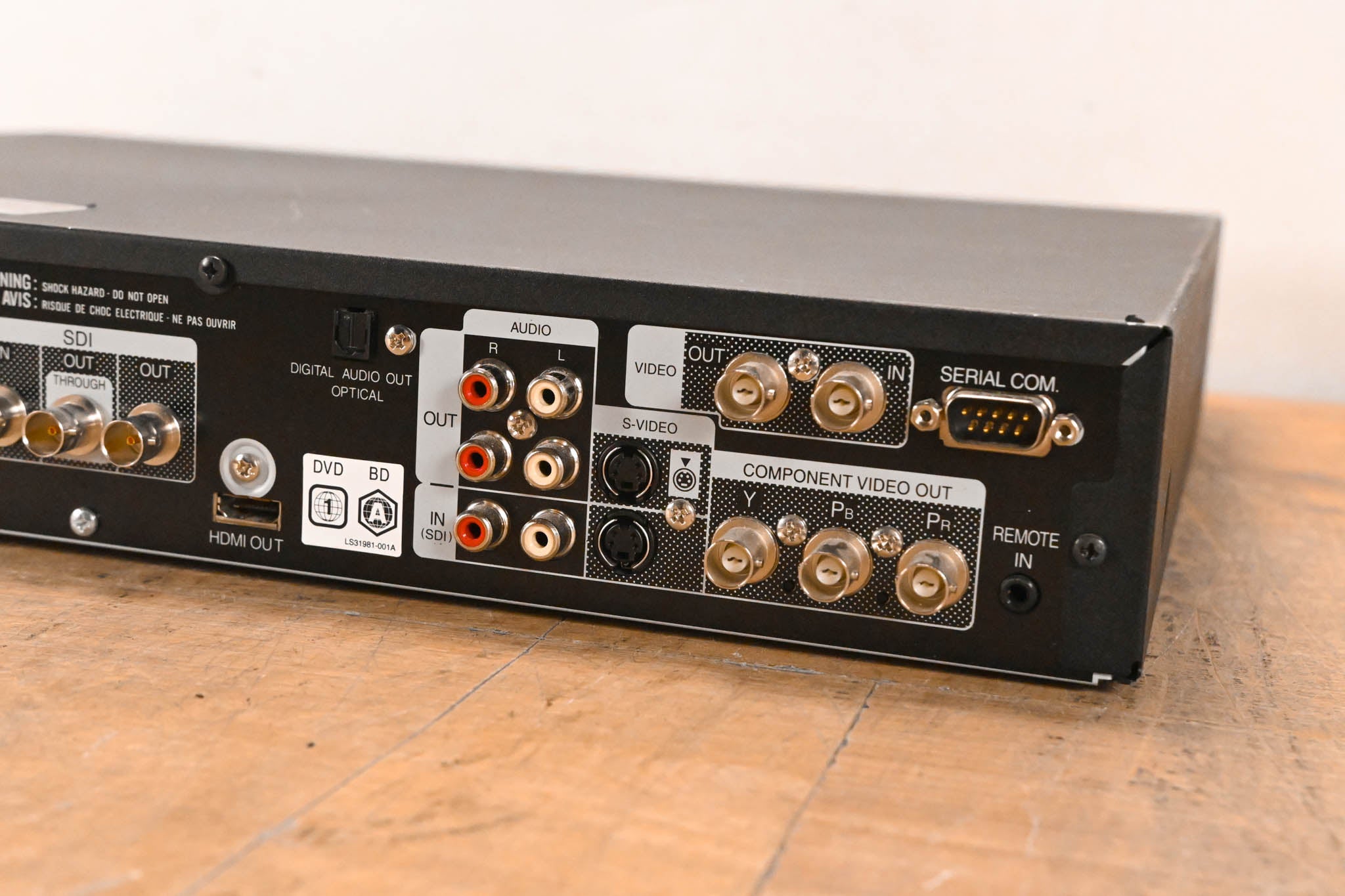 JVC SR-HD2500US Blu-Ray Disc & HDD Recorder with HD-SDI