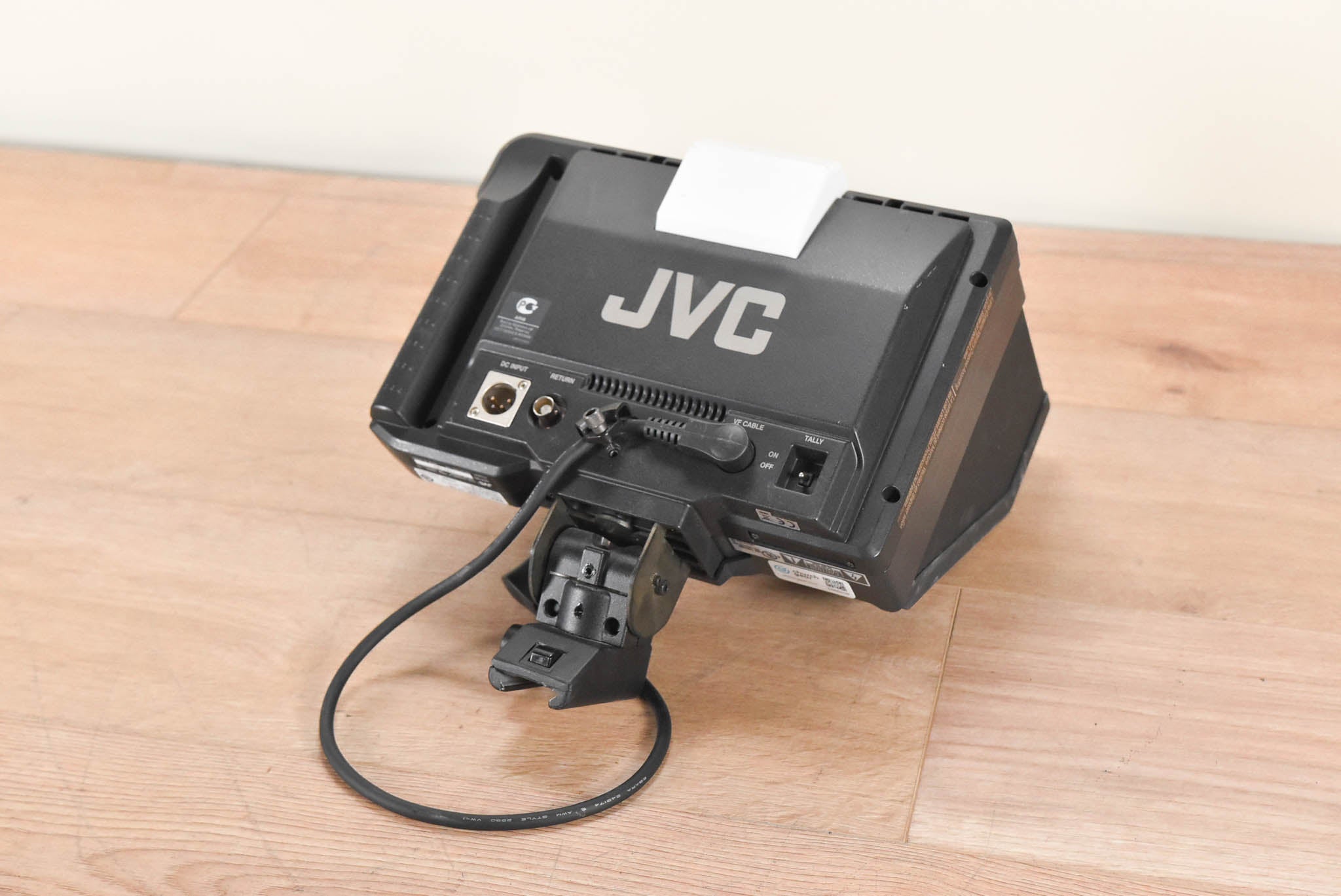 JVC VF-HP840U 8.4-in HD/SD Studio Viewfinder