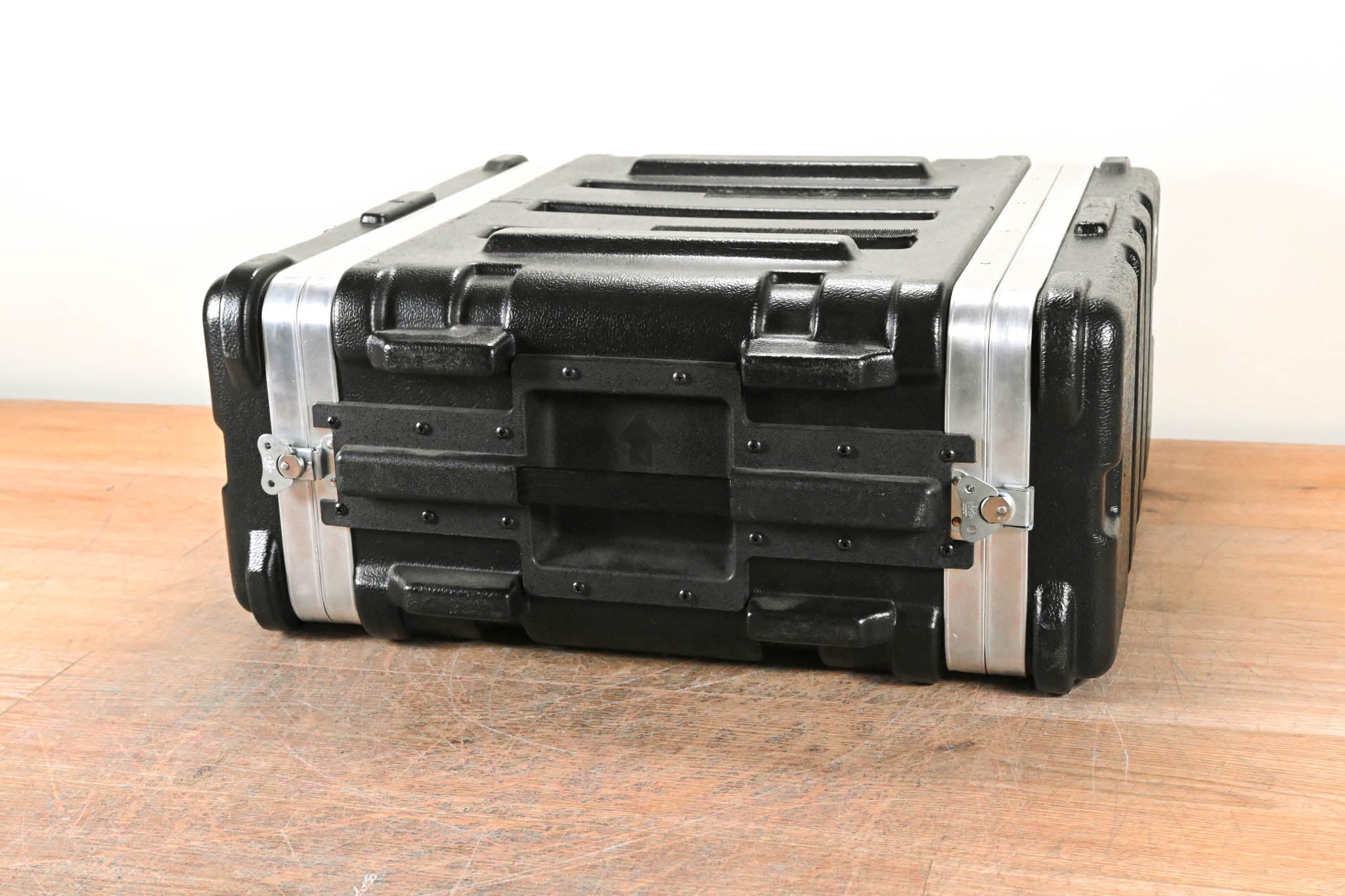 SKB 1SKB19-4U 4U Standard 19″ Rack Case