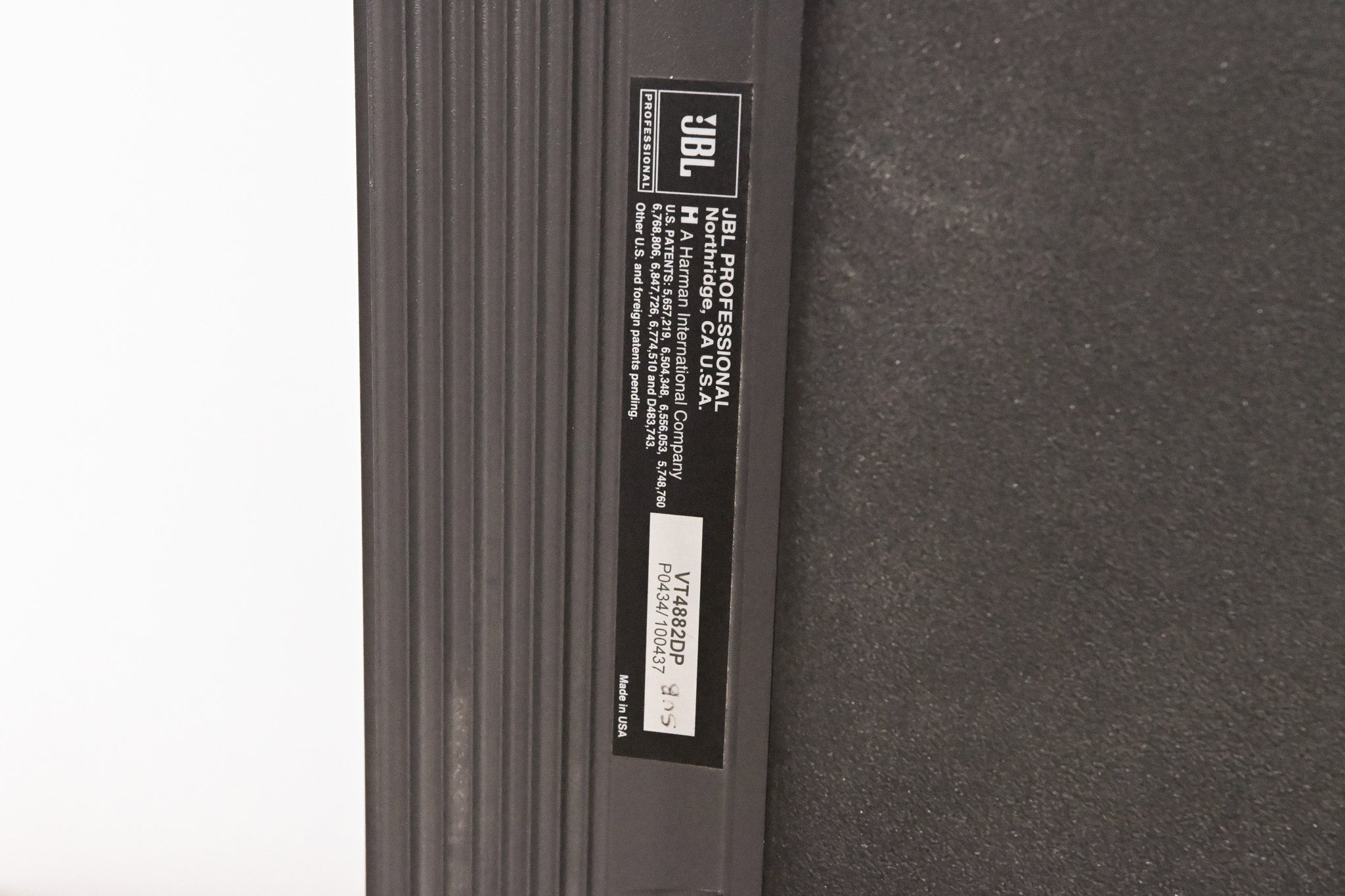 JBL VT4882DP Powered Dual 15" VerTec Line Array Subwoofer