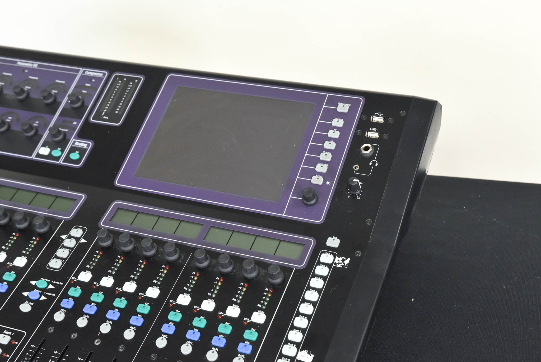 Allen & Heath GLD-80 Digital Audio Mixing Surface