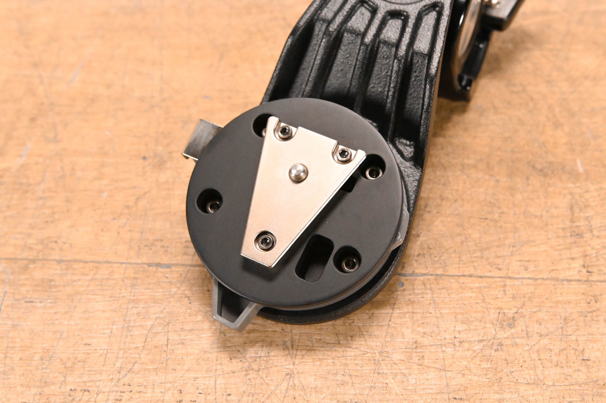 Hitachi AT-500 Studio Viewfinder Mount