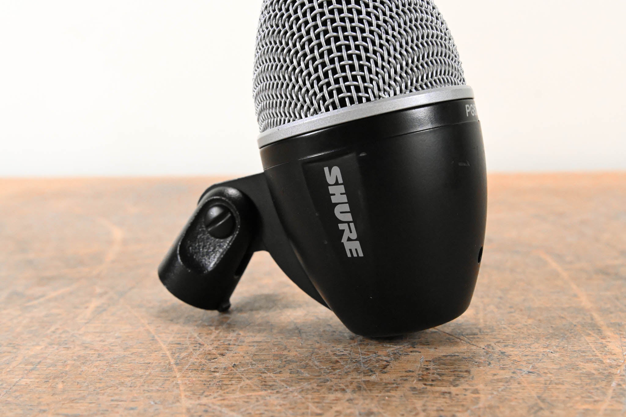 Shure PG52 Cardioid Dynamic Kick Drum Microphone