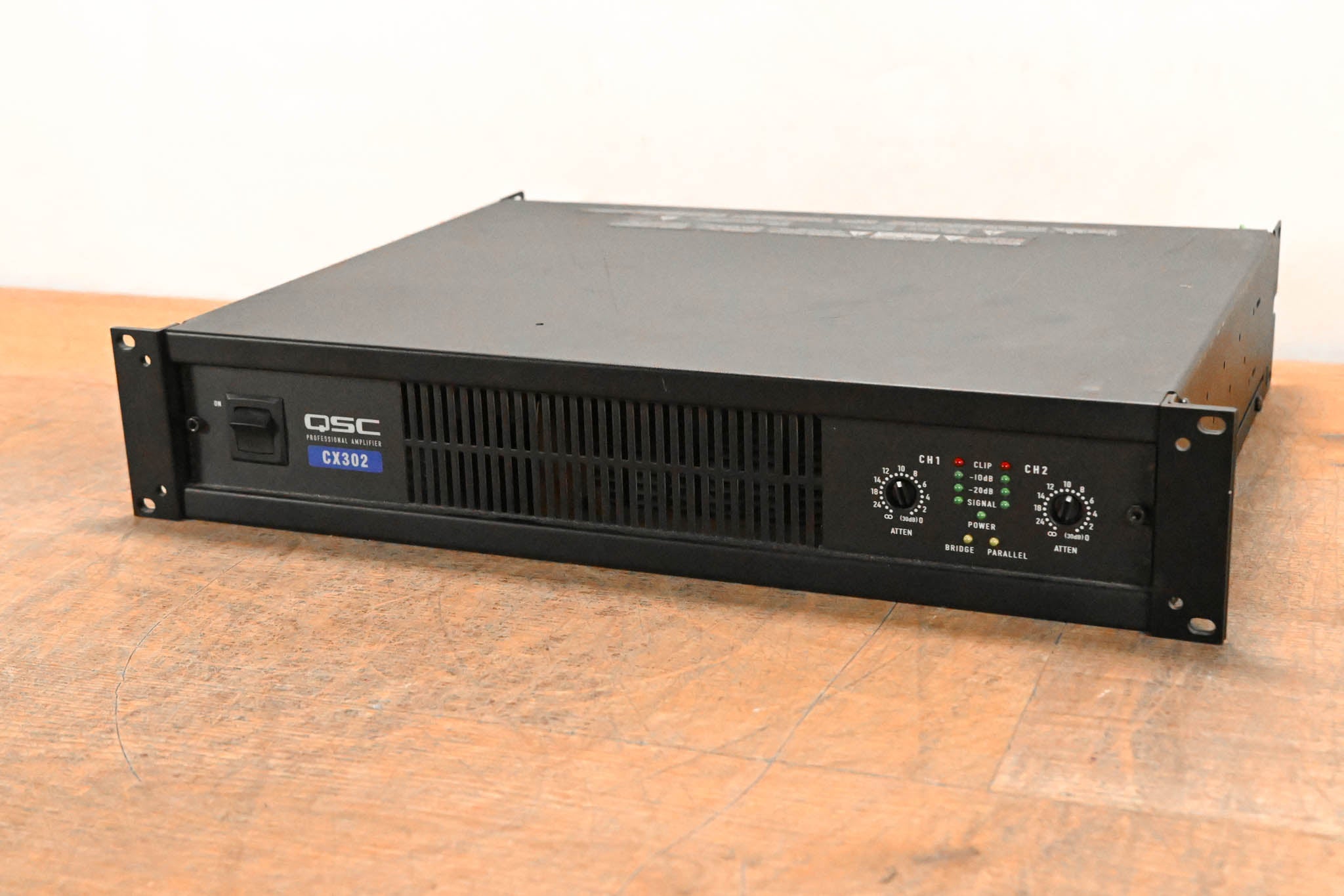 QSC CX302 2-Channel Power Amplifier