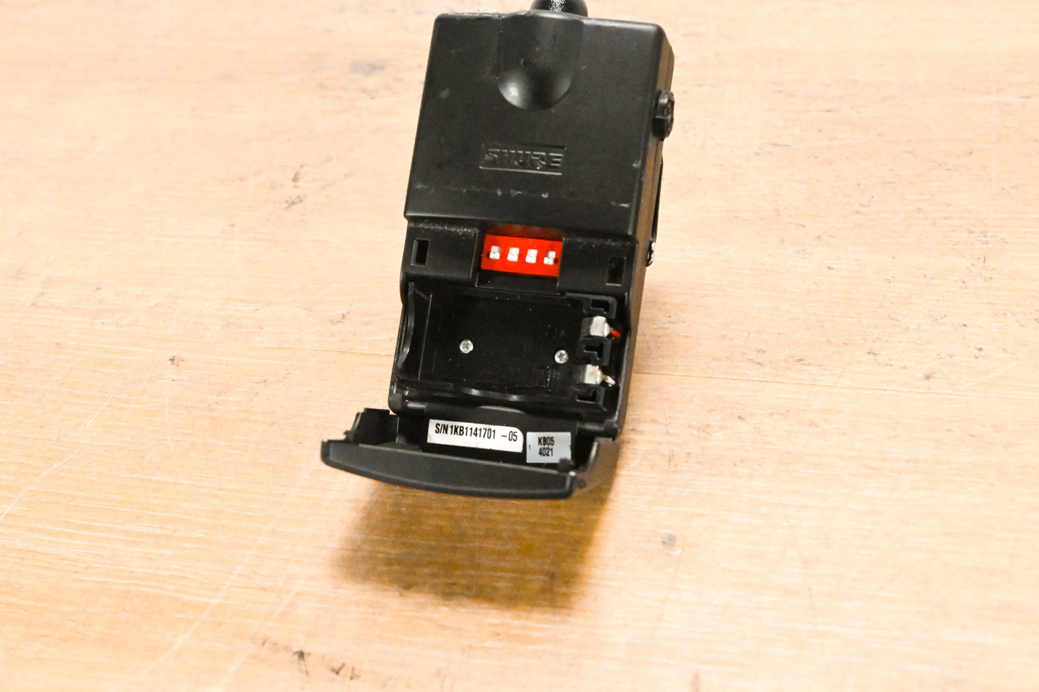 Shure P6HW Wired Bodypack Receiver