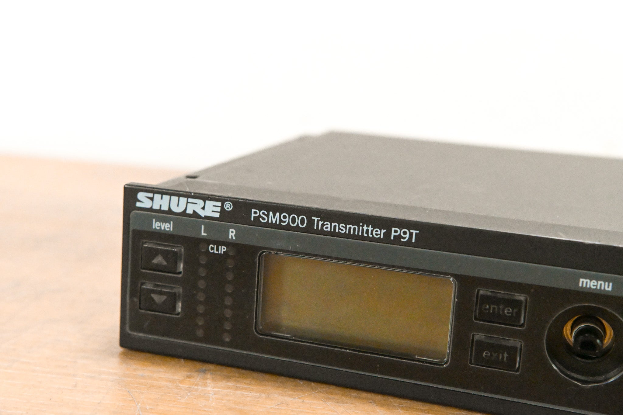 Shure PSM 900 Wireless IEM System L6 Band: 656-692 MHz (NO POWER SUPPLY)