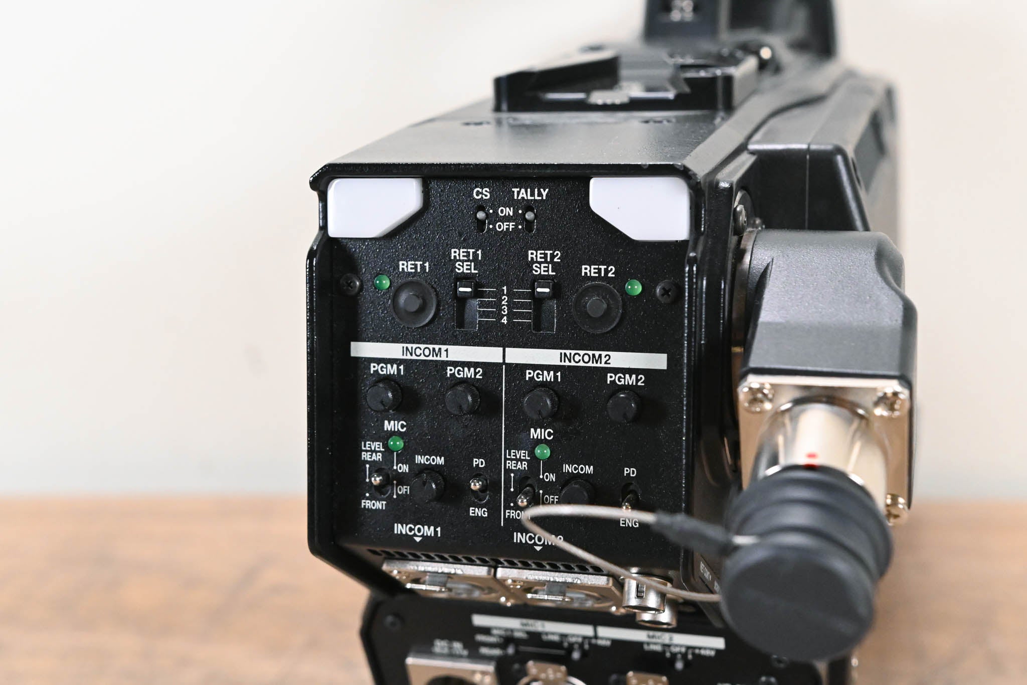 Hitachi Z-HD5000 HDTV Camera with CA-HF1000 Camera Adaptor