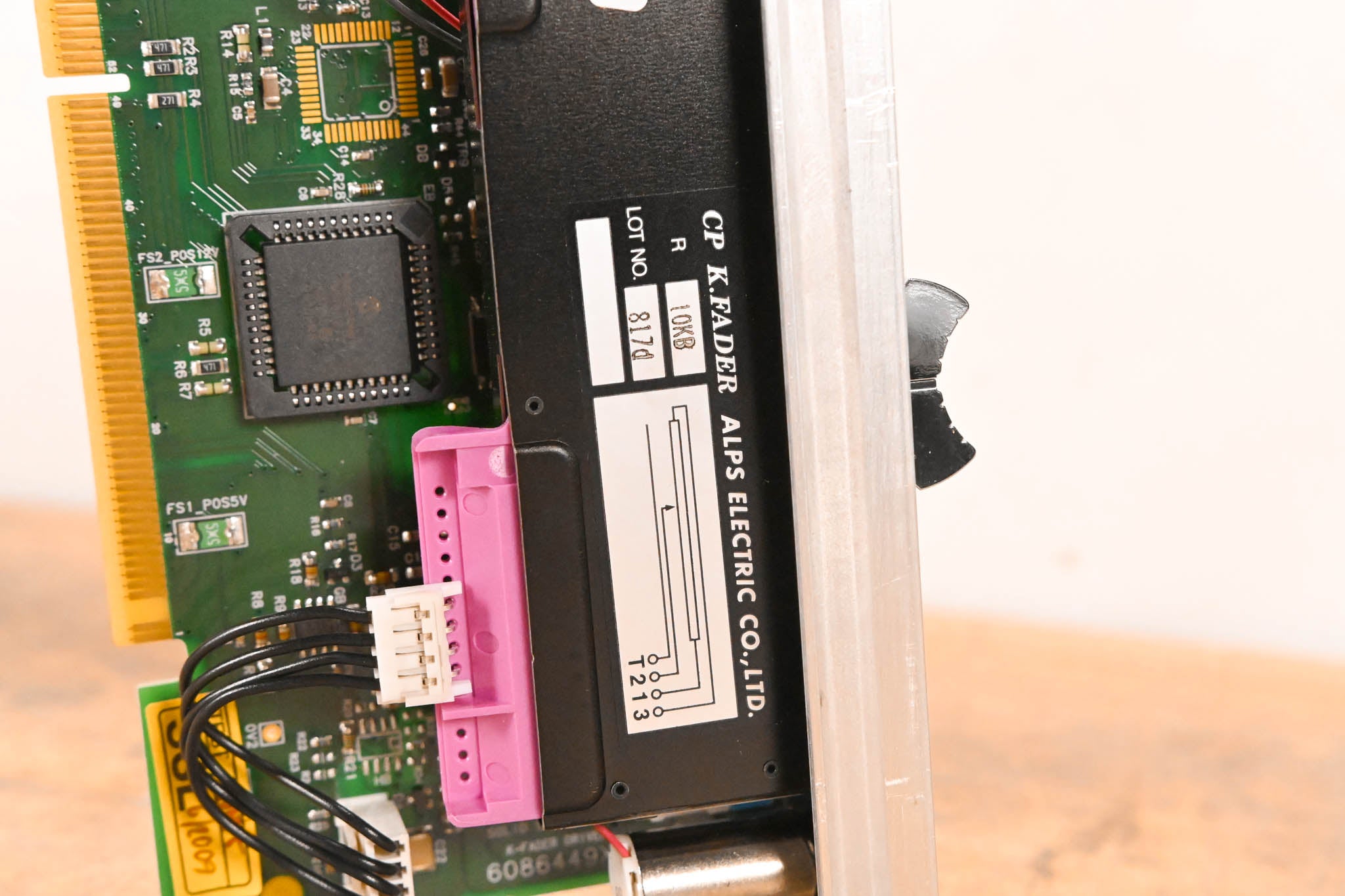 Solid State Logic C300 HD Motorized Fader Module – ALPS K-Fader Assembly