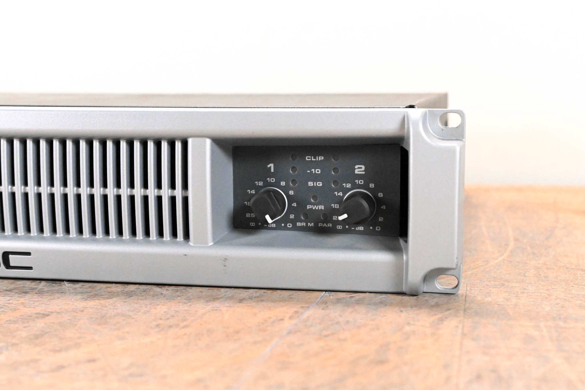 QSC PLX3102 2-Channel Power Amplifier