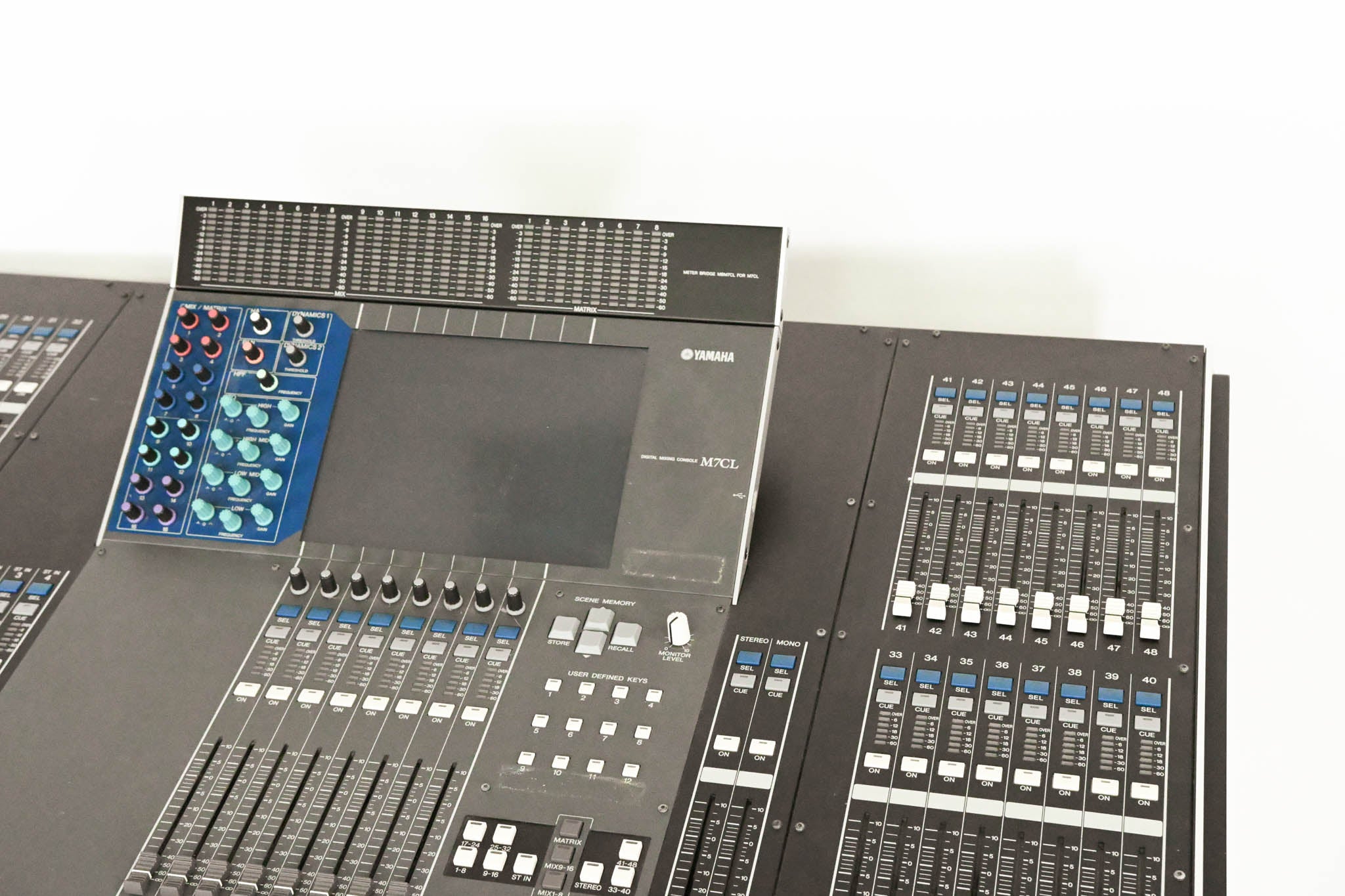 Yamaha M7CL-48 48-Channel Digital Audio Mixing Console