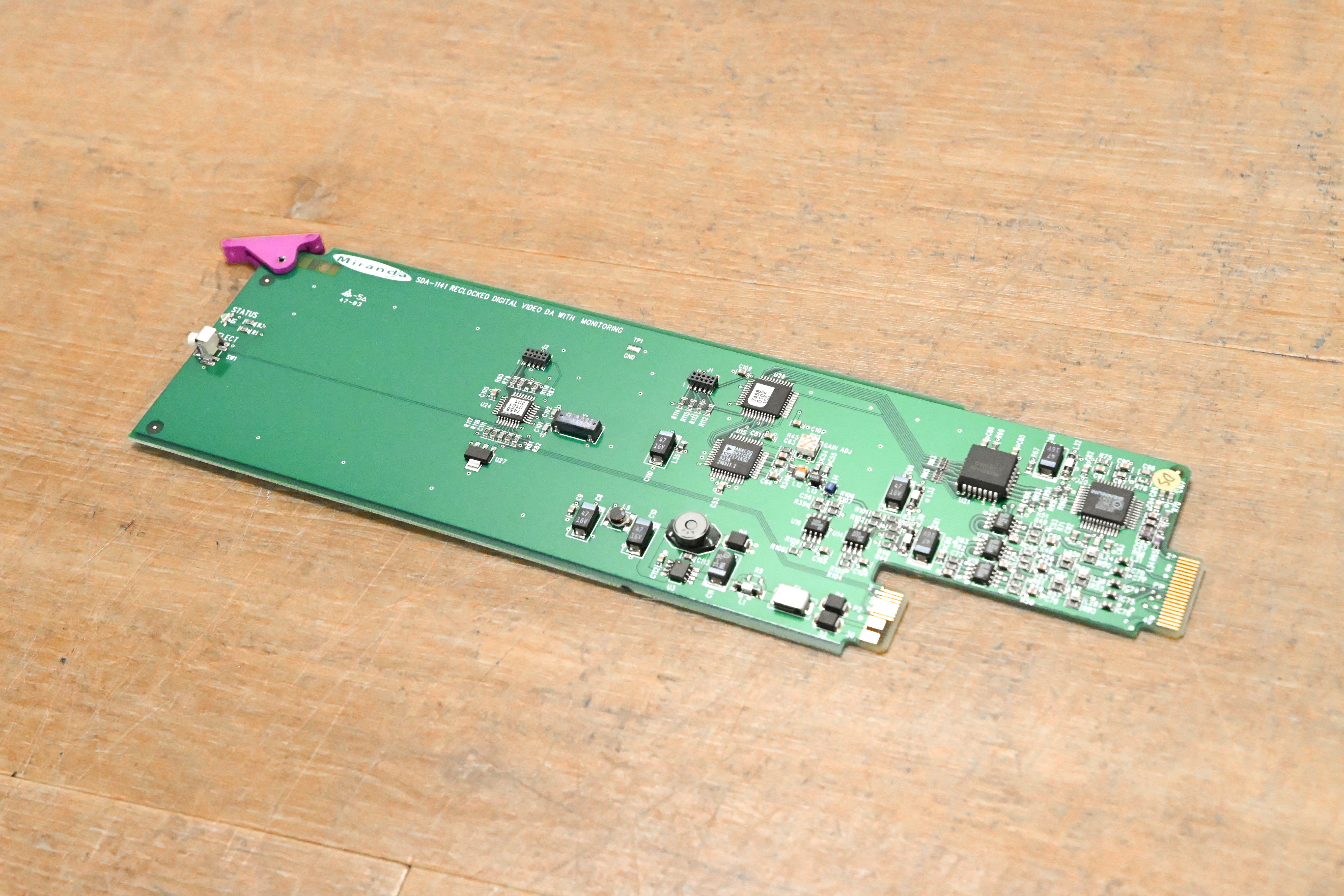 Miranda SDA-1141 Reclocked Digital Video DA with Monitoring Module