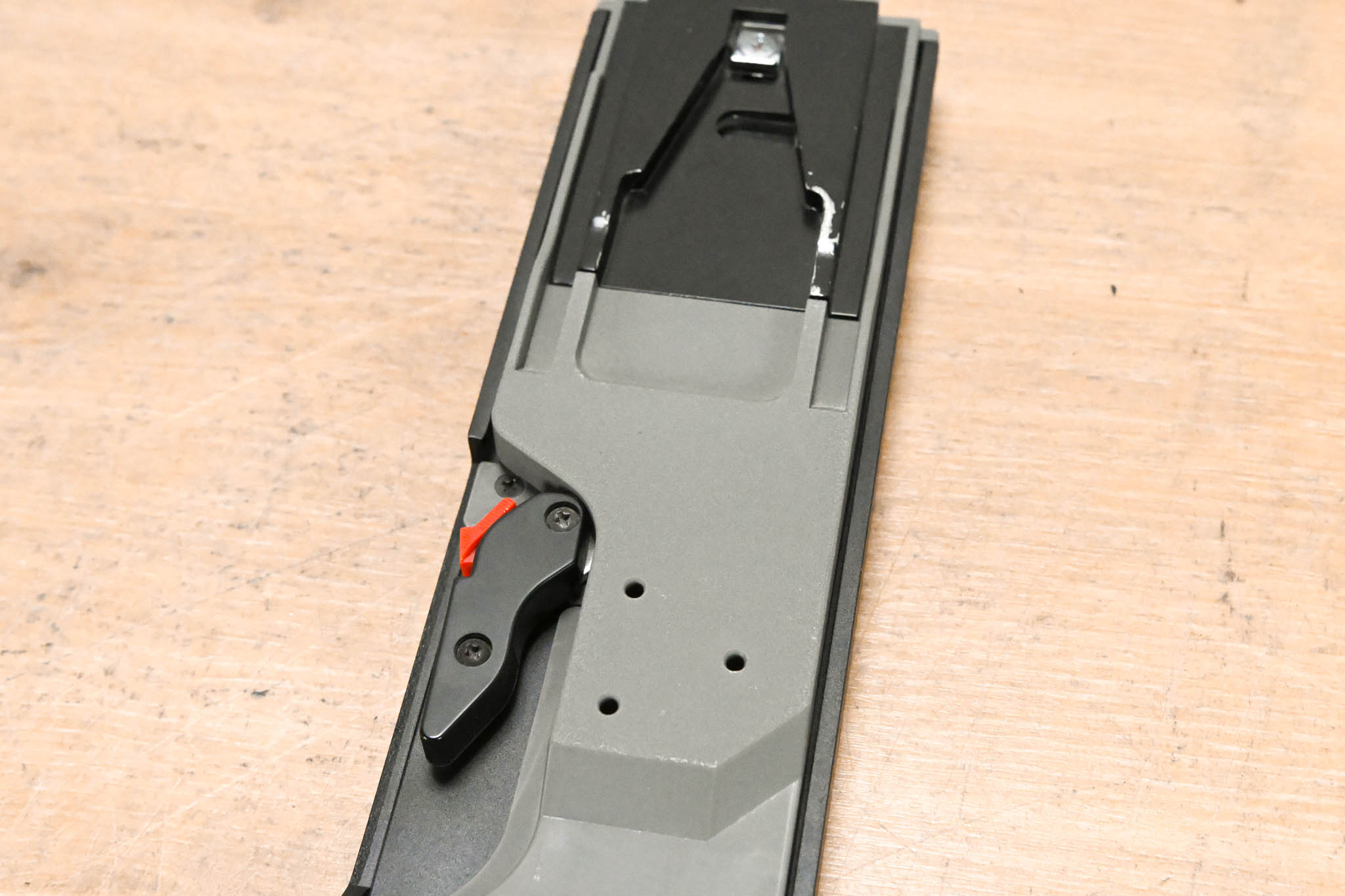 Sony VCT-U14-F Quick Release Tripod Adapter