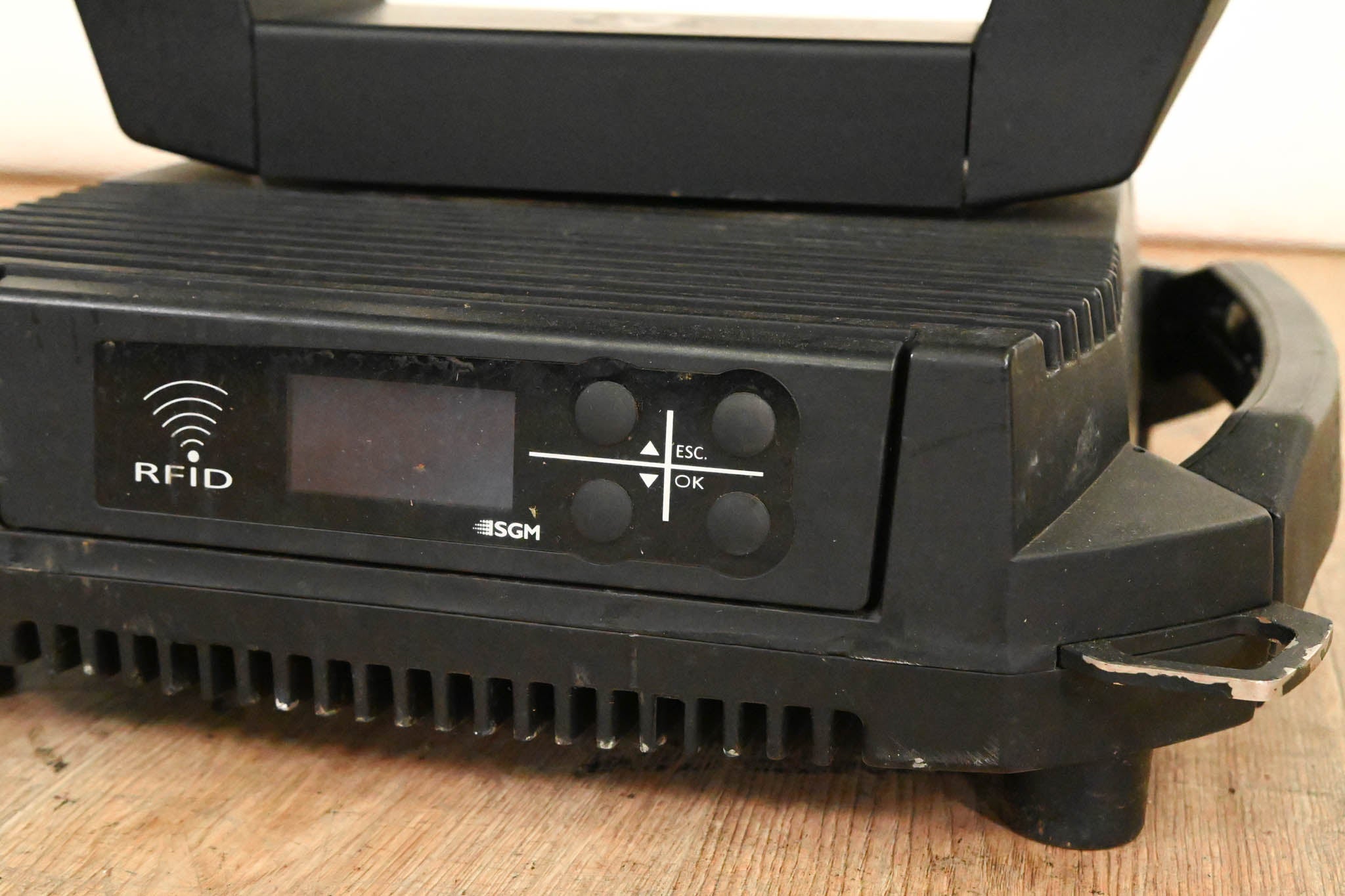 SGM G-Spot LED Moving Head (NO POWER CABLE)