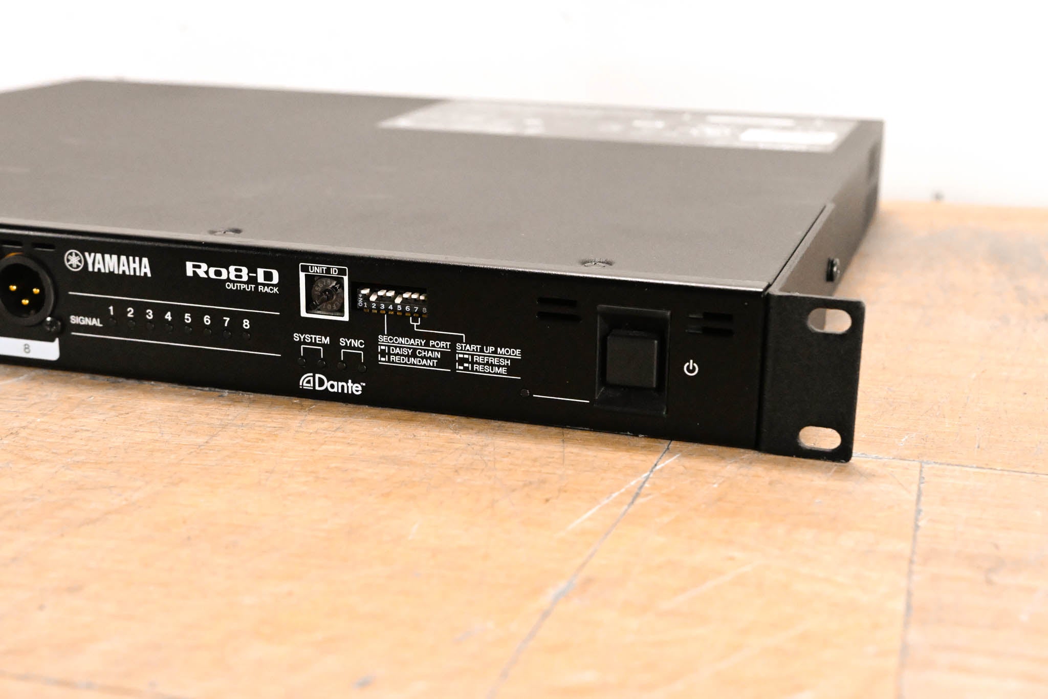 Yamaha Ro8-D Rio Series 8-Channel Remote Output Rack w/ Dante