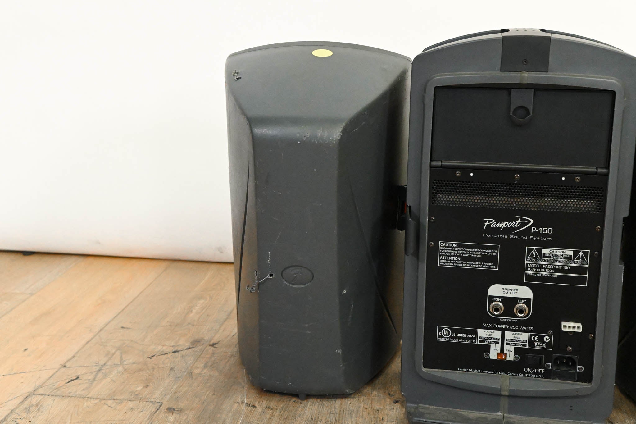 Fender Passport P-150 Portable PA System