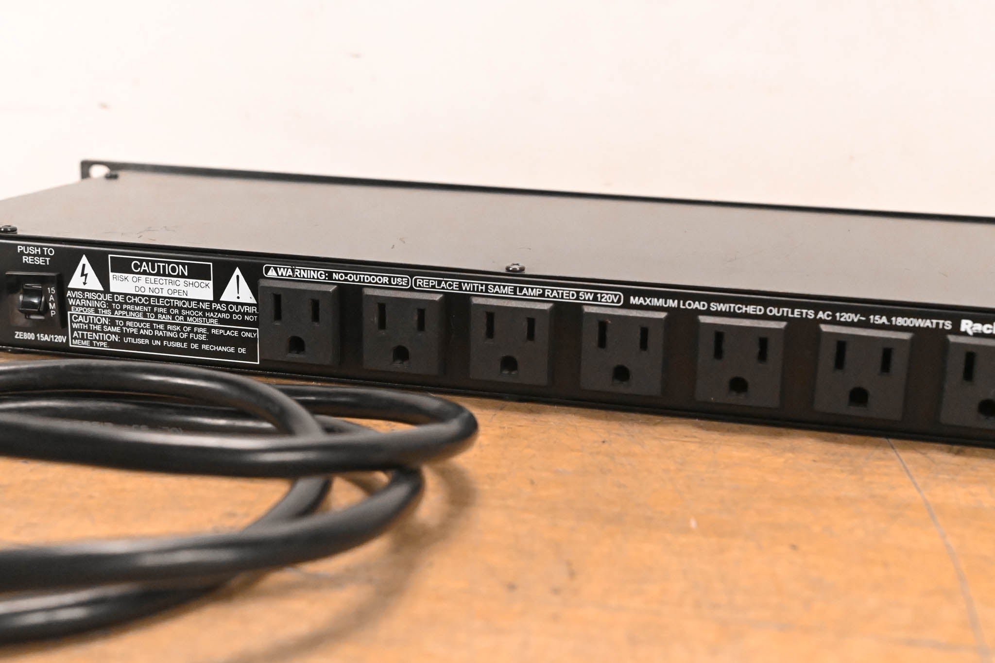 Furman RackRider RR-15PLUS 1RU Power Conditioner w/ Lights + V-Meter