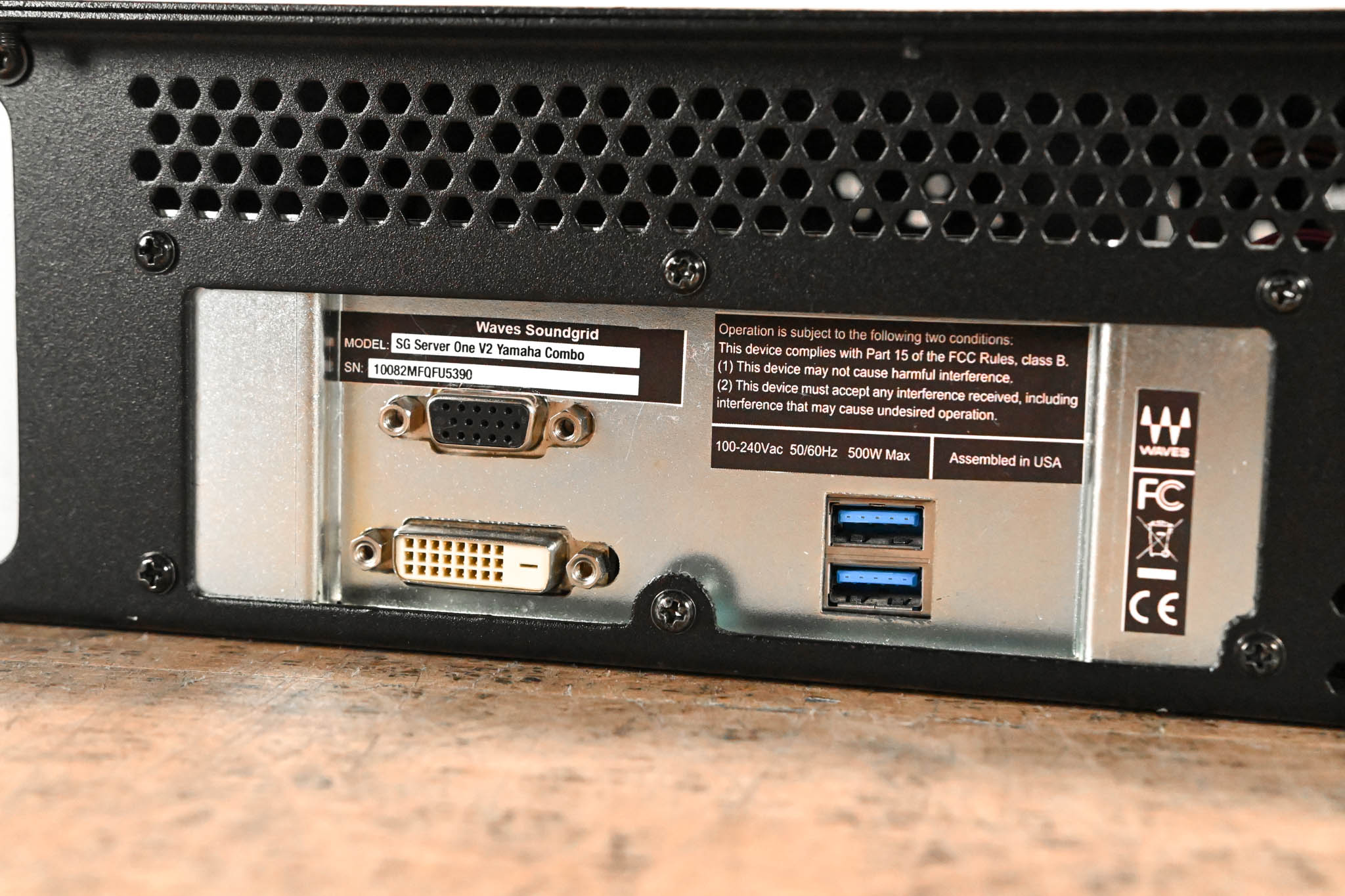 Waves SoundGrid Server One V2