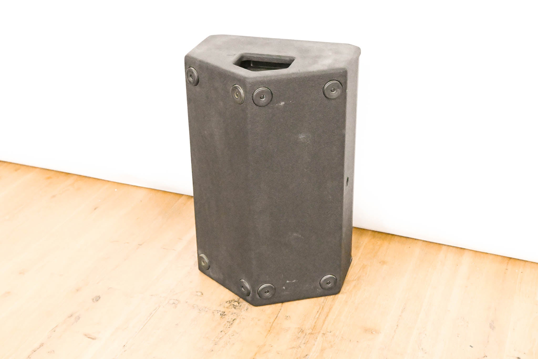 JBL SRX712M 12" High-Power Two-Way Passive Stage Monitor