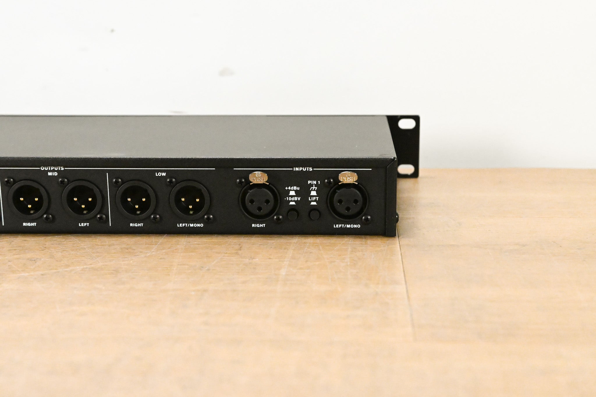 dbx DriveRack PA2 Complete Loudspeaker Management System