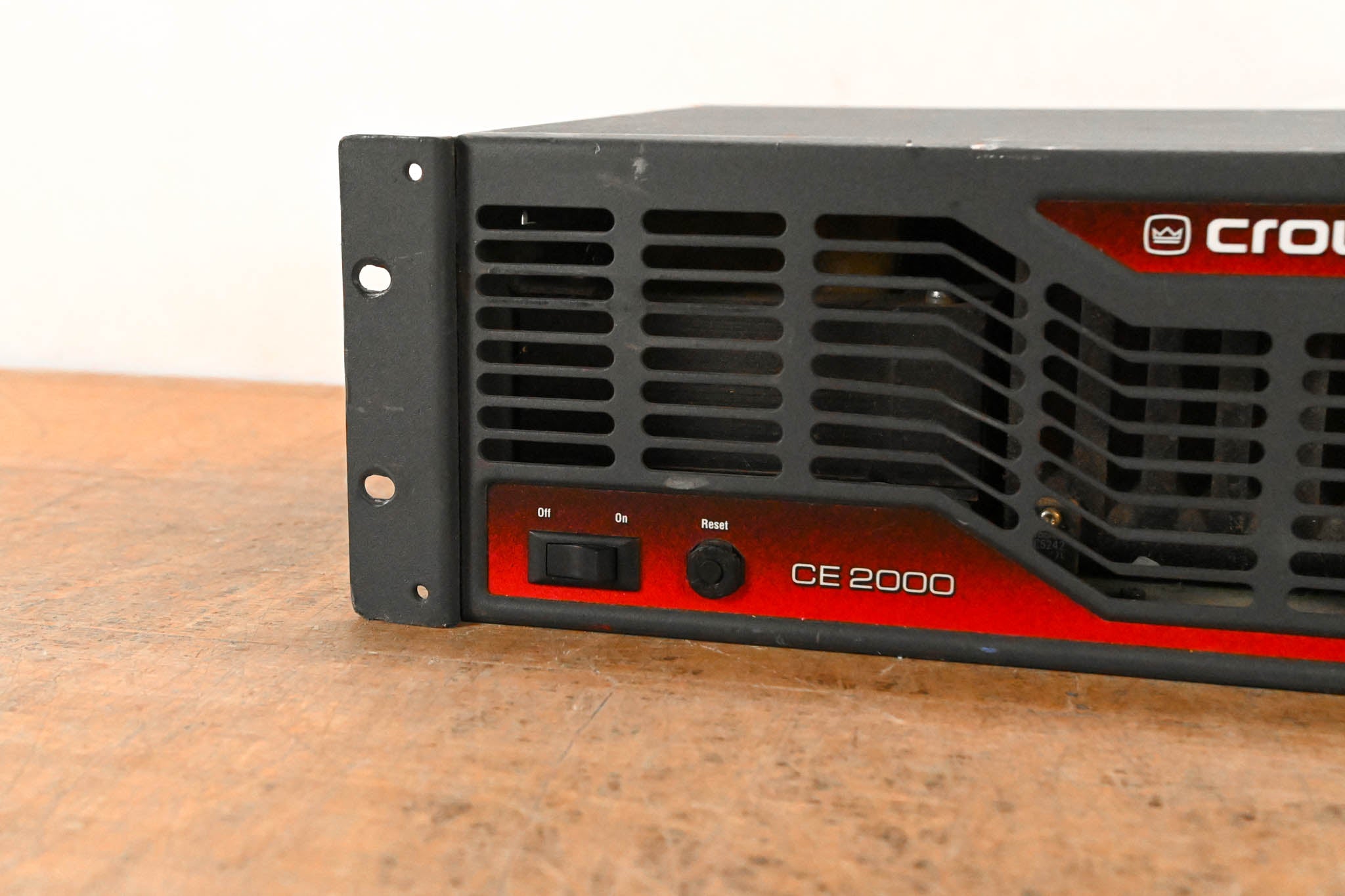 Crown CE2000 2-Channel Power Amplifier