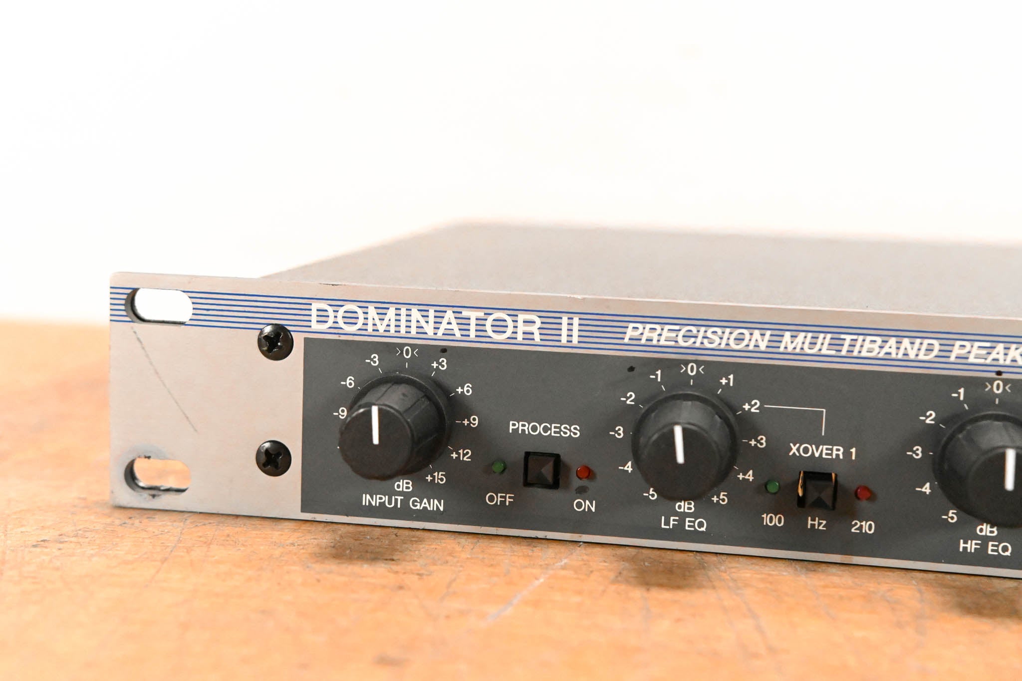 Aphex 720 DOMINATOR II Precision Multiband Peak Limiter