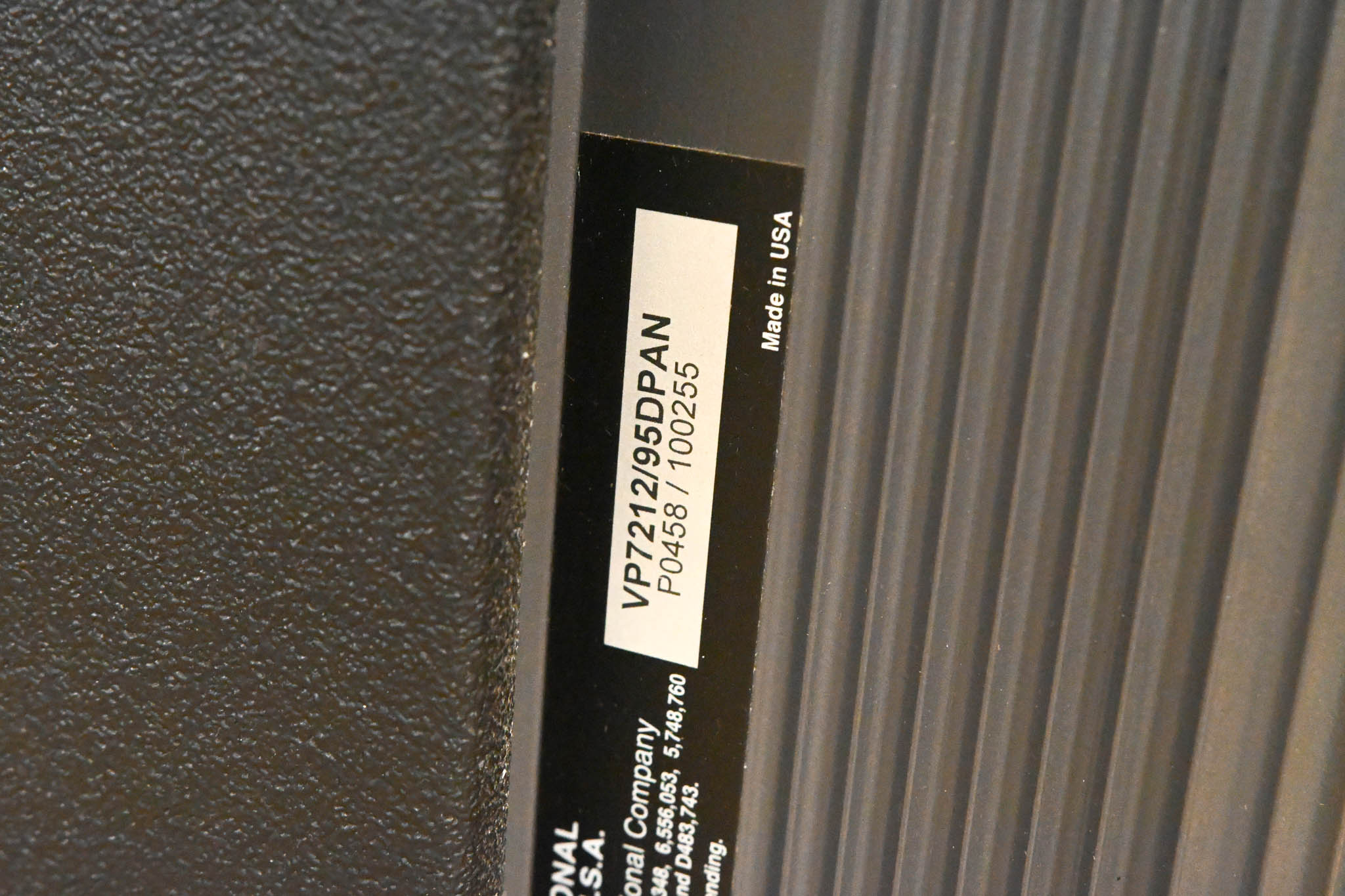 JBL VP7212/95DPAN 2200W 12" Two-Way Powered Loudspeaker