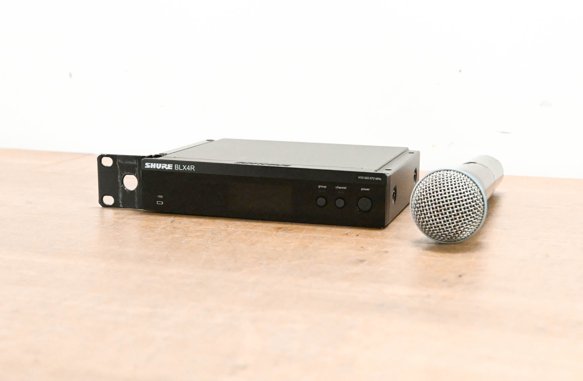 Shure BLX24R/B58 Handheld Wireless System - H10 Band (NO POWER SUPPLY)