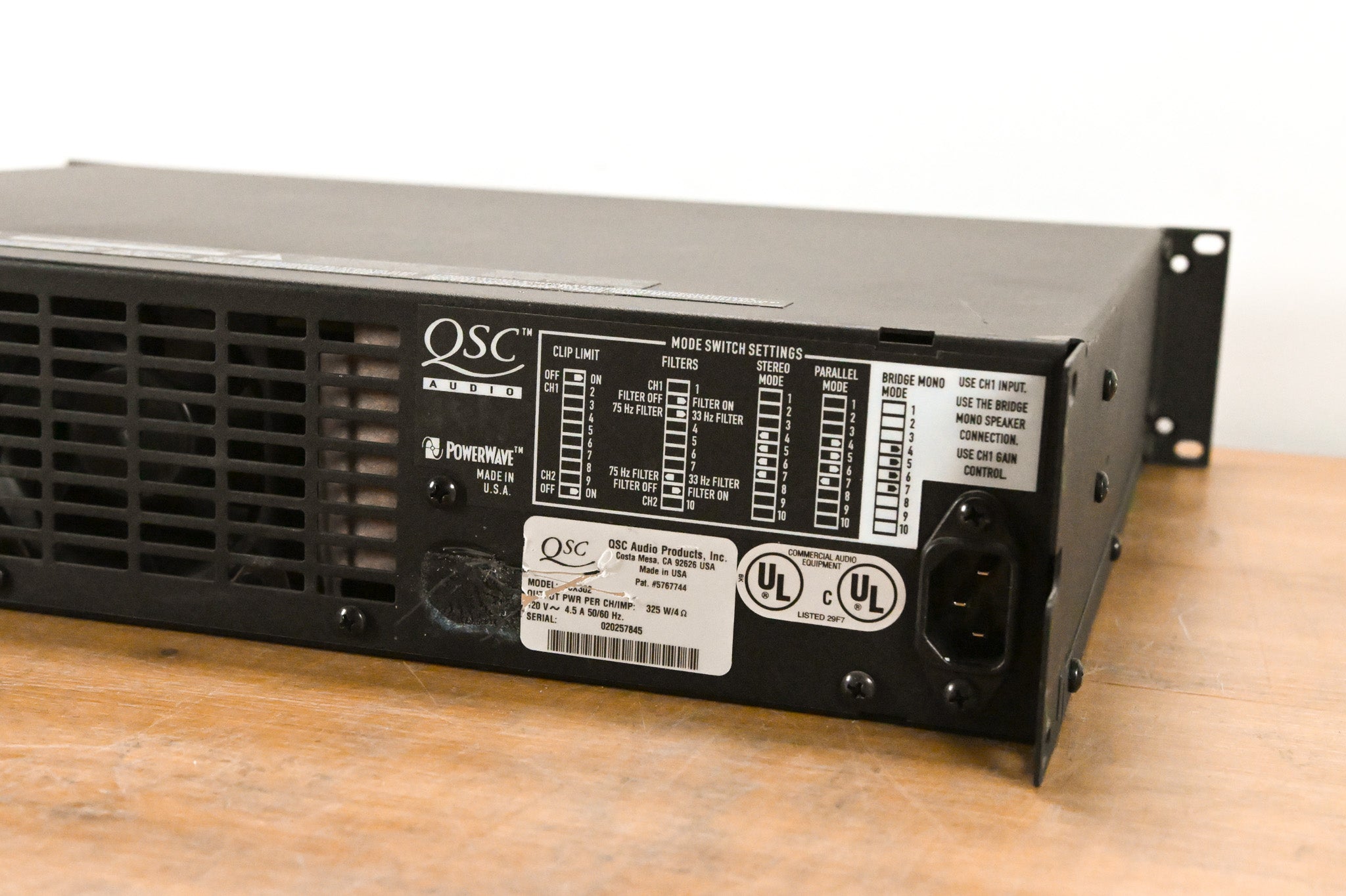 QSC CX302 2-Channel Power Amplifier