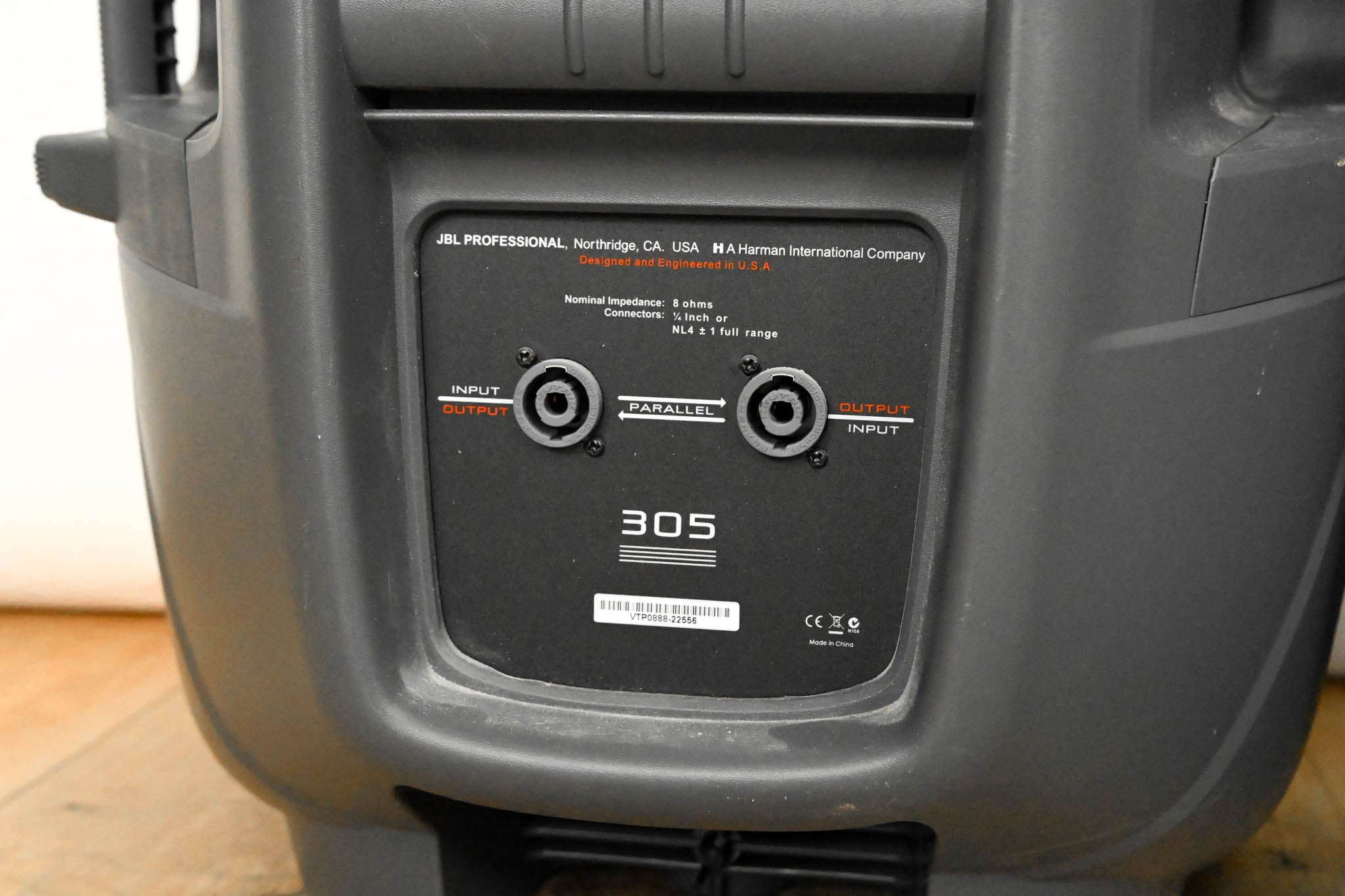 JBL EON 305 Portable 15" Two-Way Bass-Reflex Loudspeaker (PAIR)