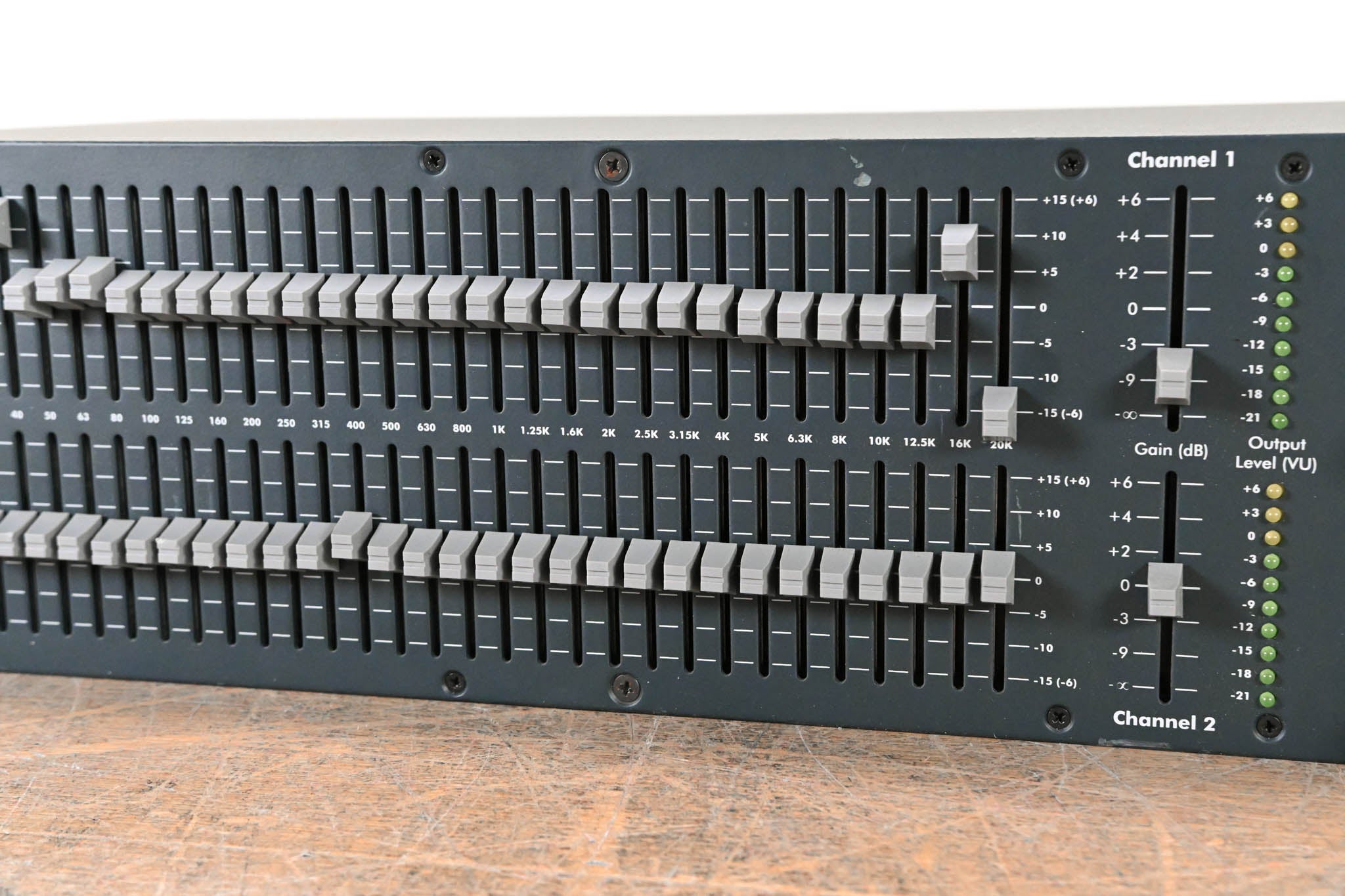 Ashly GQX-3102 2-Channel 31-Band Graphic Equalizer