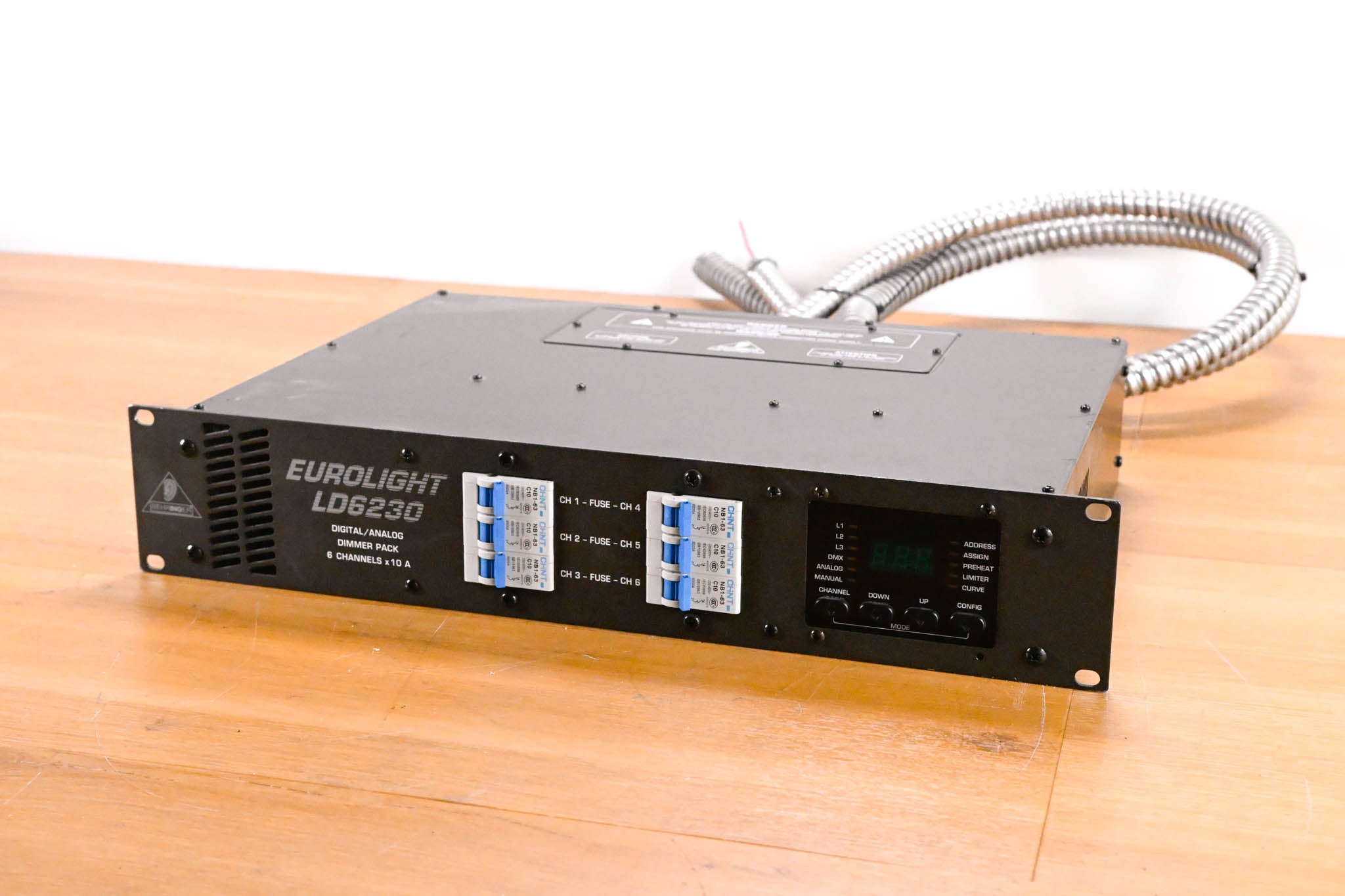 Behringer Eurolight LD6230 6-Channel DMX Dimmer Pack