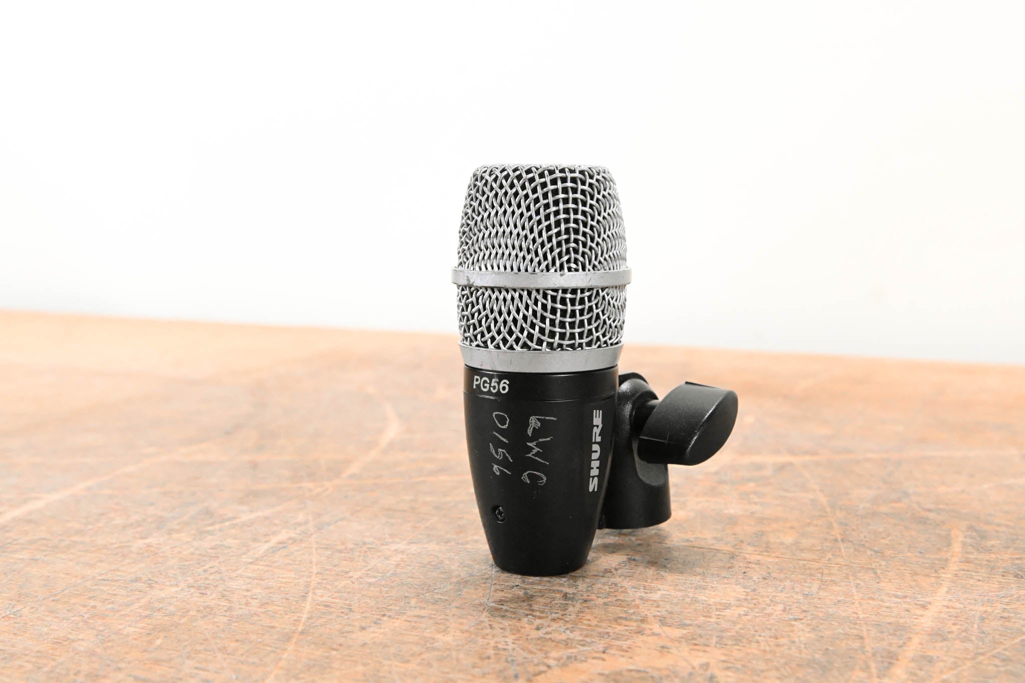 Shure PG56 Cardioid Dynamic Snare/Tom Microphone