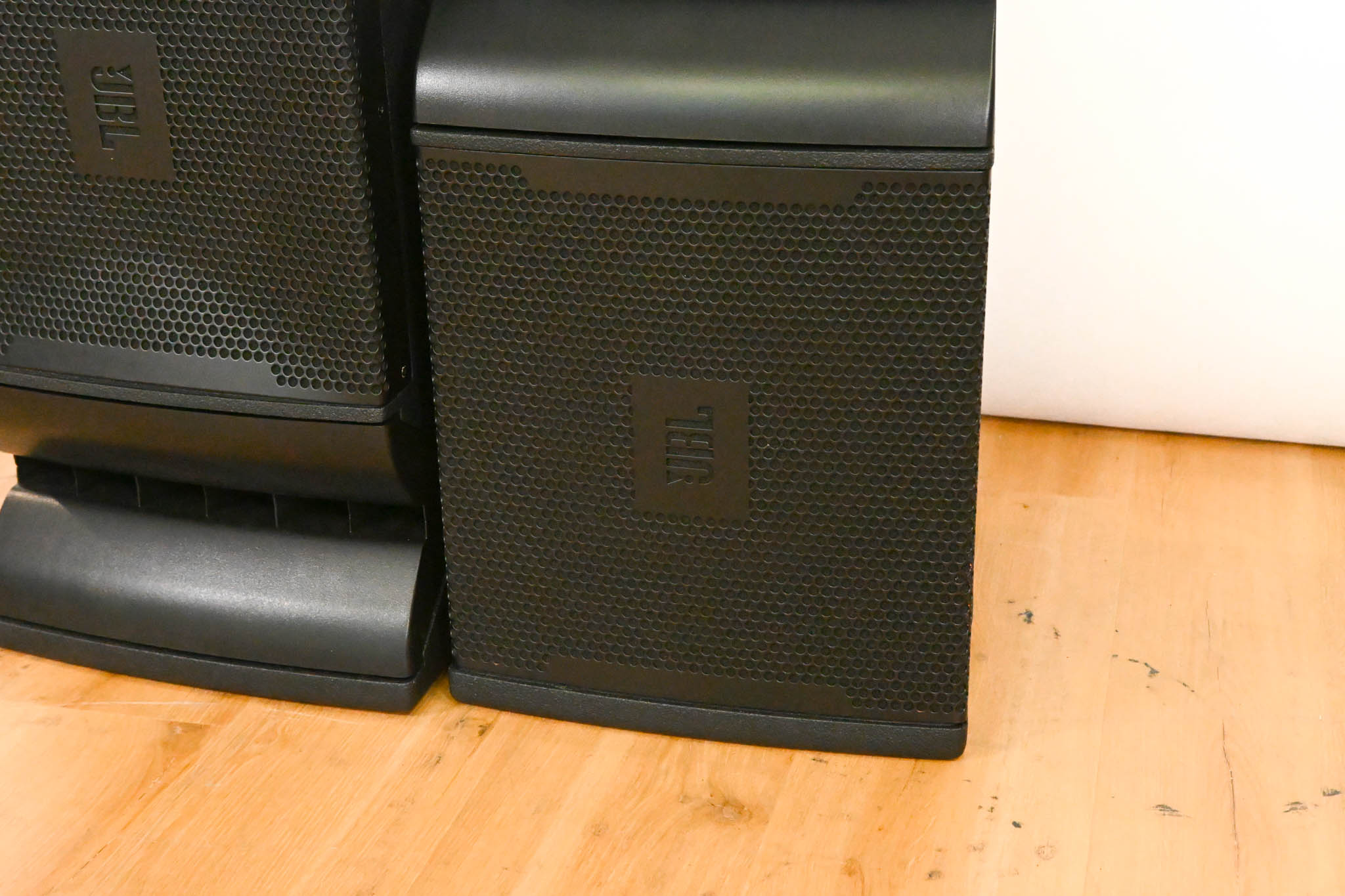 JBL VRX932LA-1 12" Two-Way Line Array Loudspeaker System (PAIR)