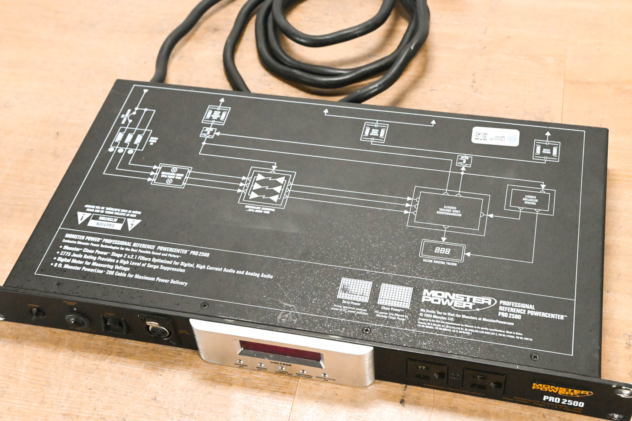 Monster Power PRO 2500 PowerCenter 10-Outlet Power Conditioner