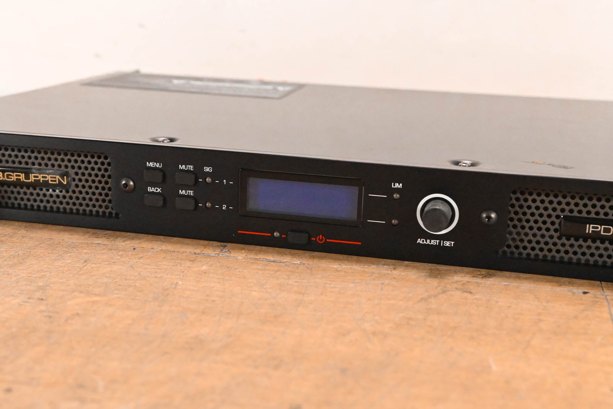 Lab Gruppen IPD 1200 1200W 2-Channel DSP-Controlled Power Amplifier