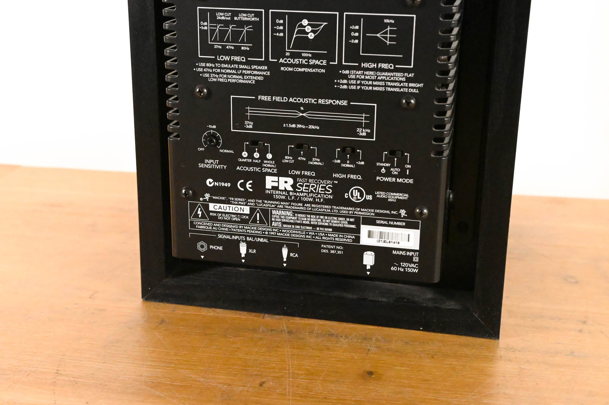 Mackie HR824 8.75-inch Active Studio Monitor