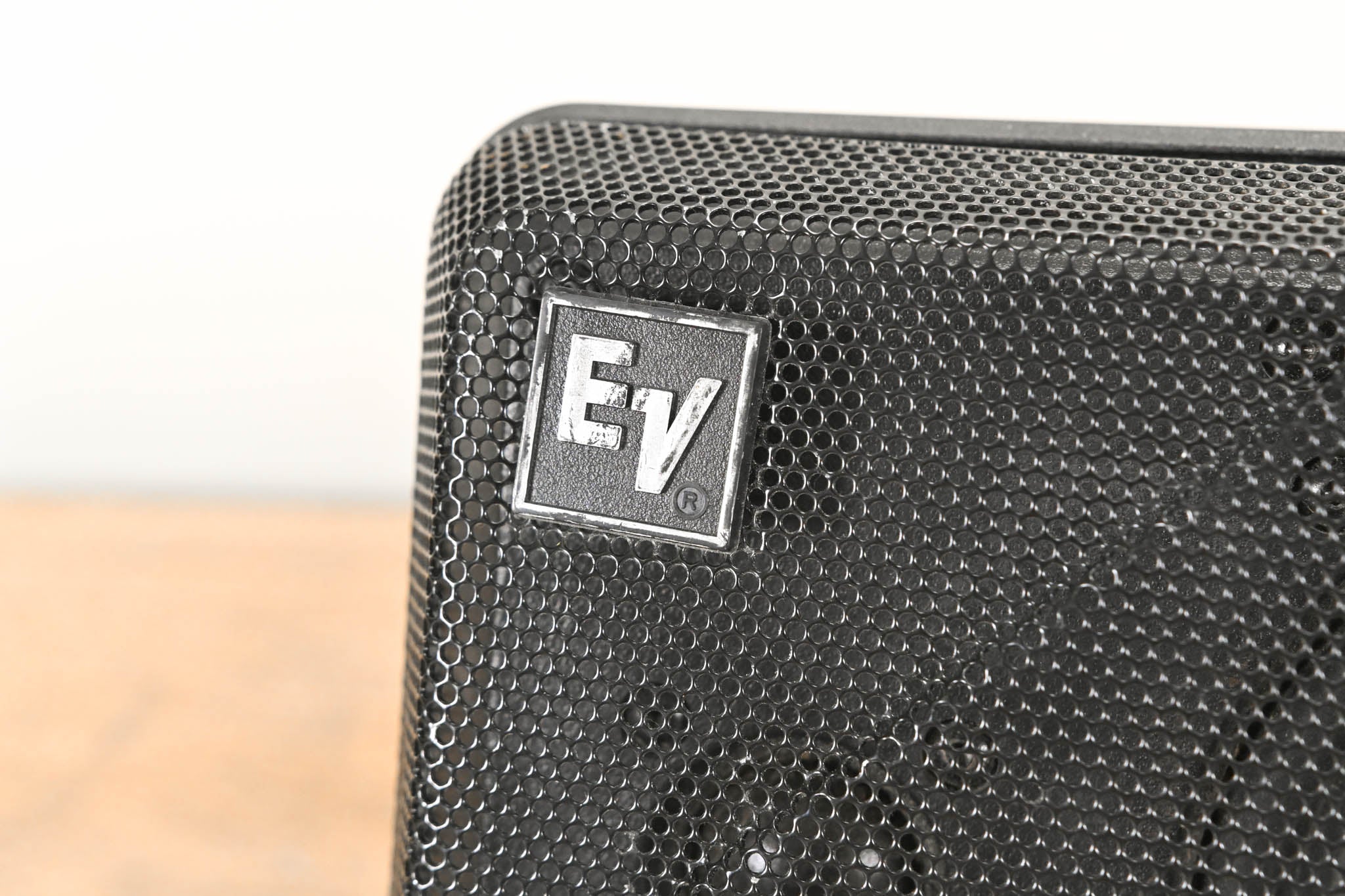 Electro-Voice (EV) S-40 5.25" 2‑Way Passive Full‑Range Loudspeaker