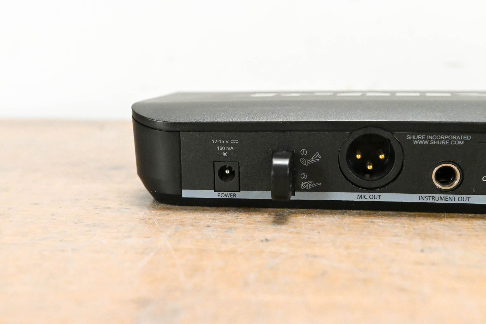 Shure BLX14 Bodypack Wireless System - H9 Band: 512-542 MHz (NO PSU)