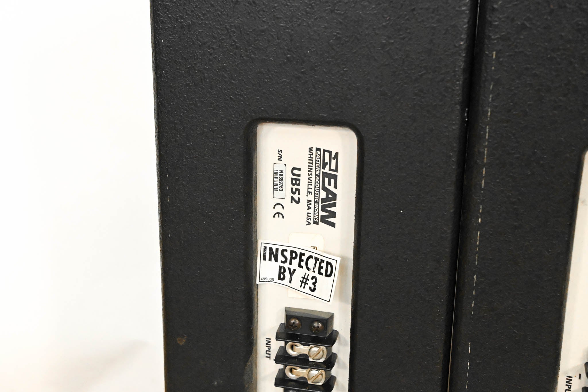 EAW UB52 Two-Way Full-Range Loudspeaker (PAIR)