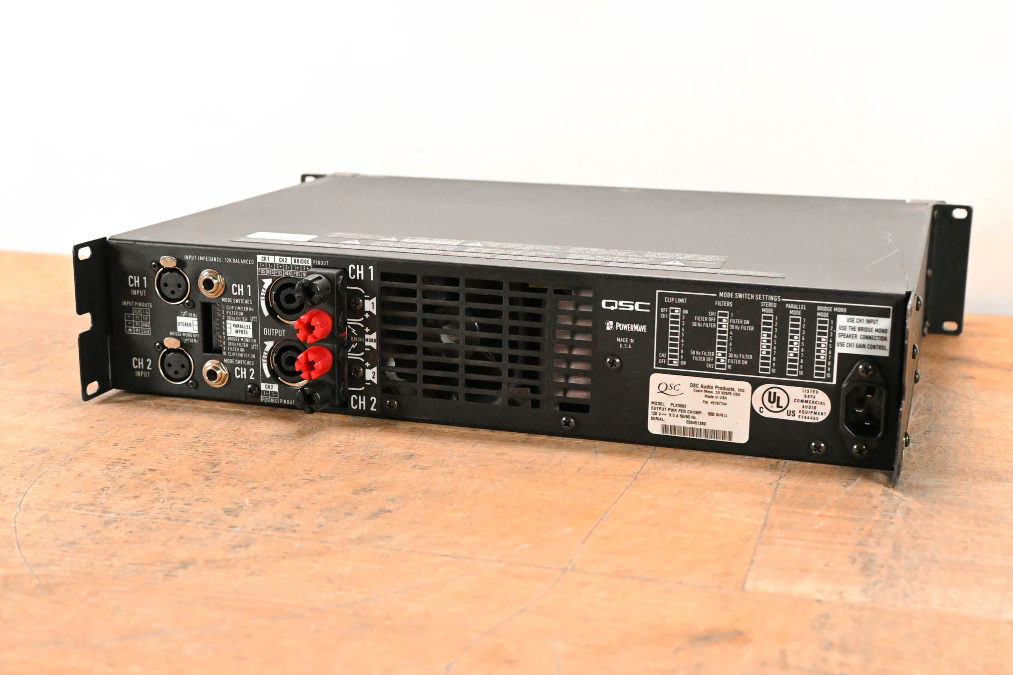 QSC PLX3002 2-Channel Power Amplifier