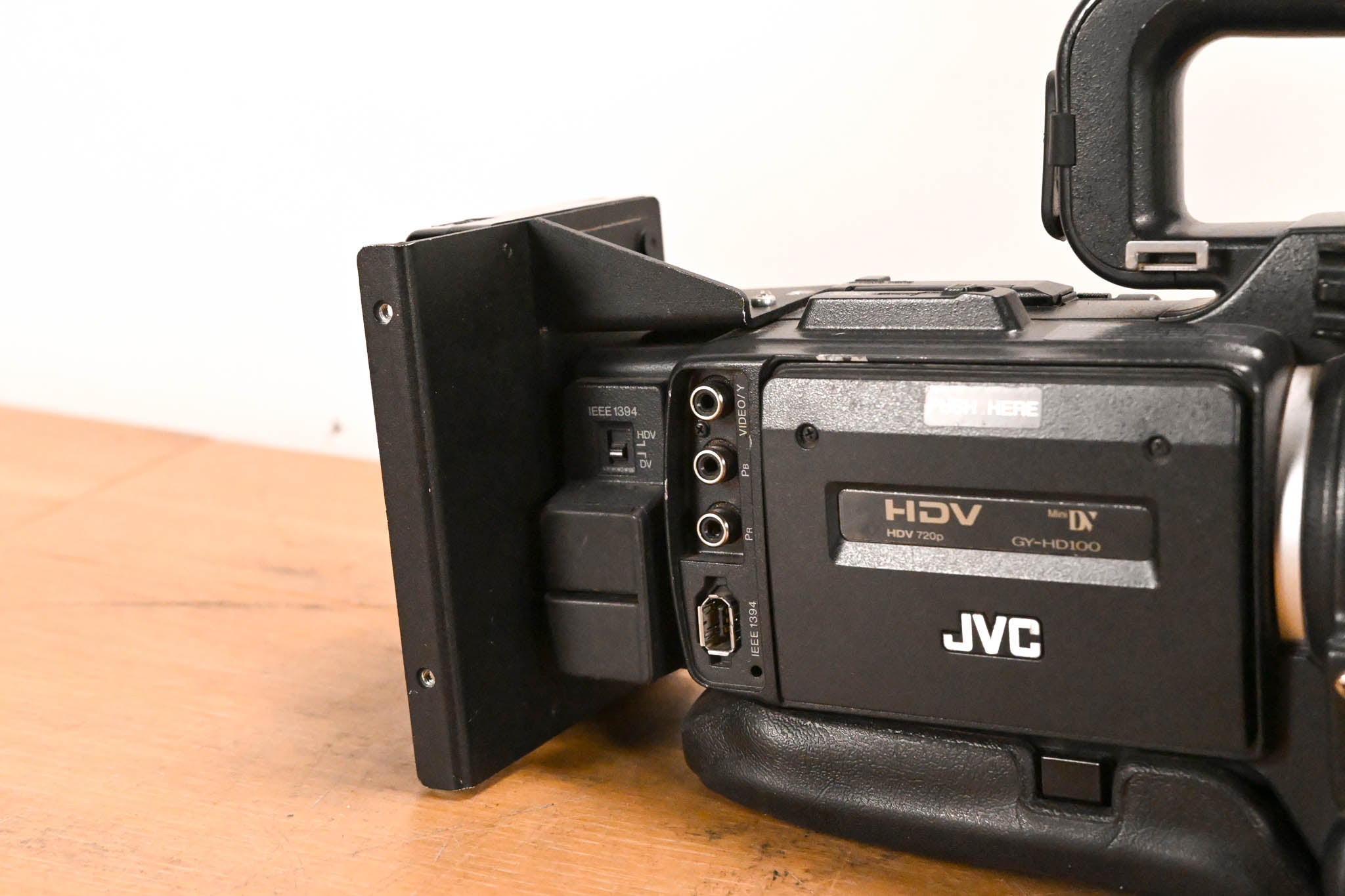 JVC GY-HD100 High Definition 3-CCD MiniDV Professional Camcorder
