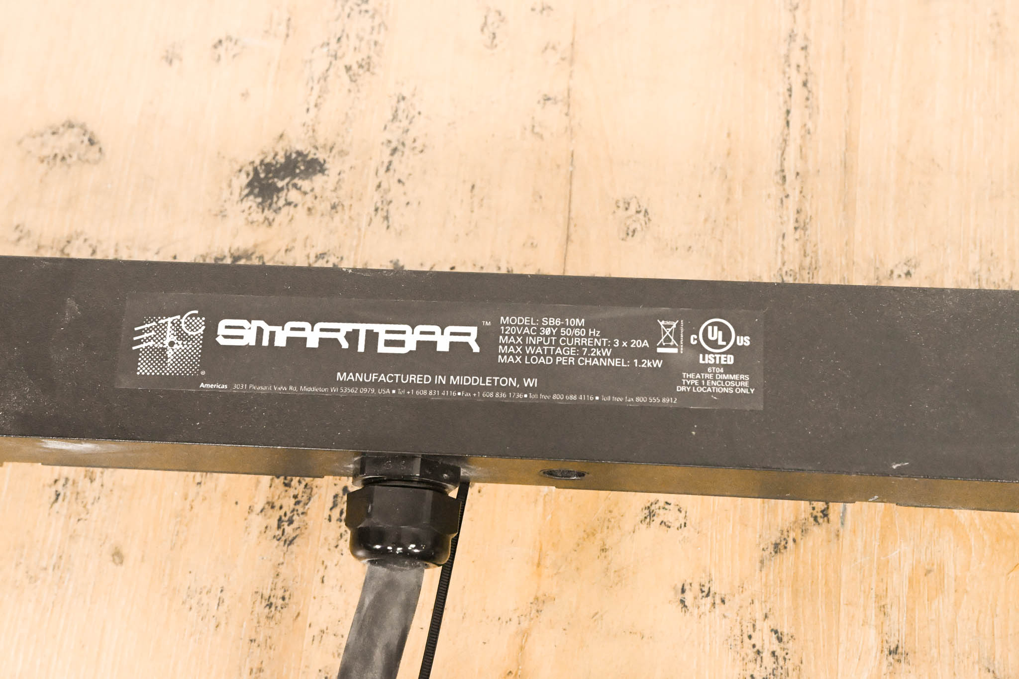 ETC SB6-10M 6 x 10A (1200W) SmartBar with Stage Pin Connectors